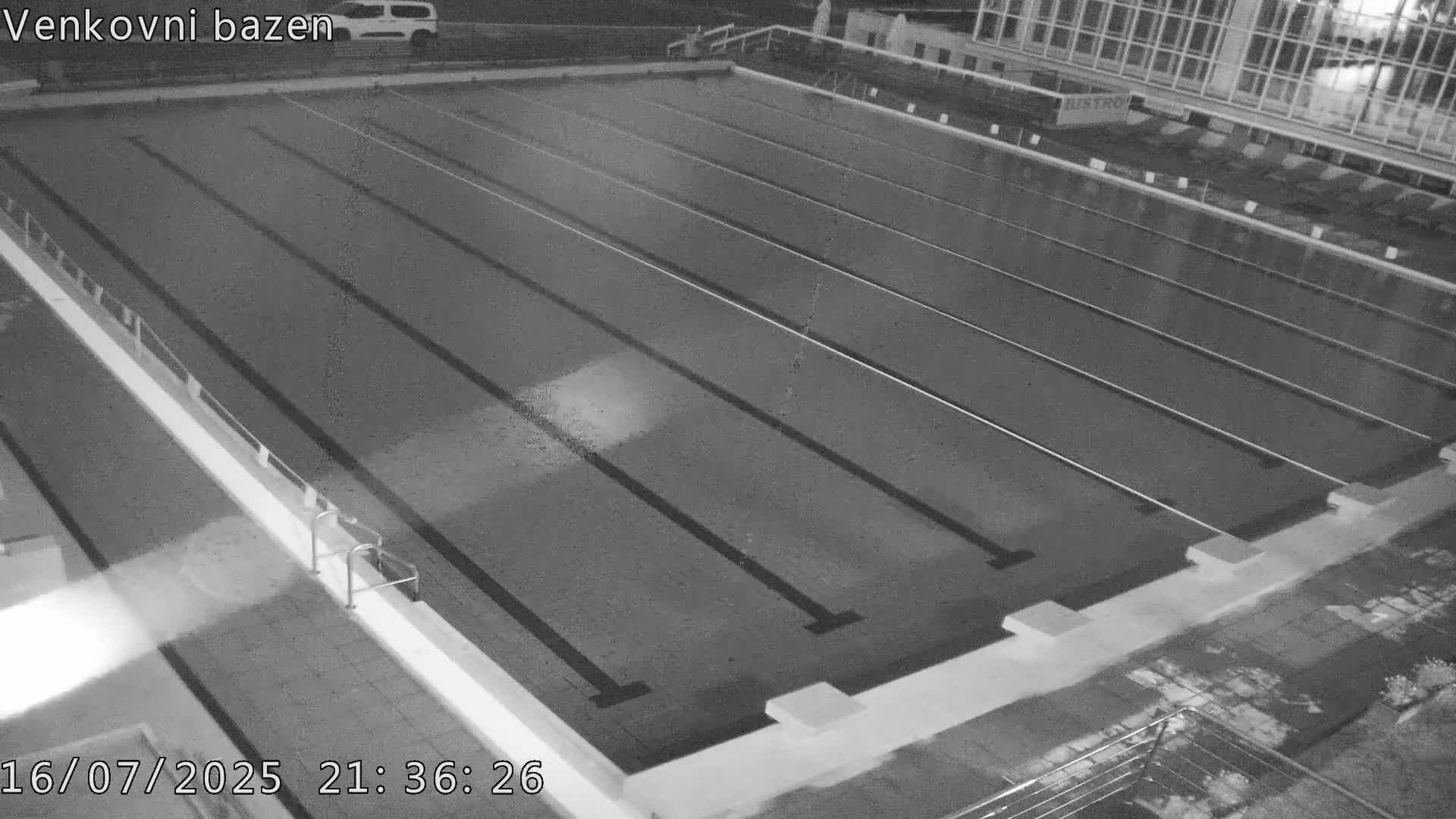 Zlín, Koupaliště Public Swimming Pool Live Cam - Zlin 1, Zlin, Czechia