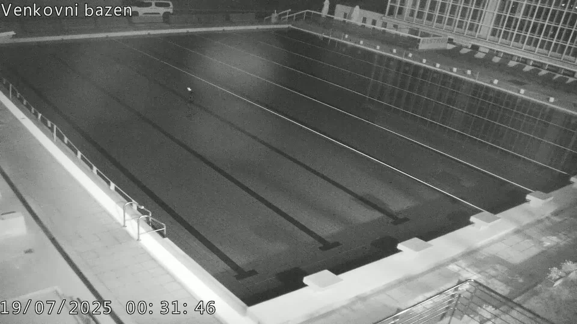 Zlín, Koupaliště Public Swimming Pool Live Cam - Zlin 1, Zlin, Czechia