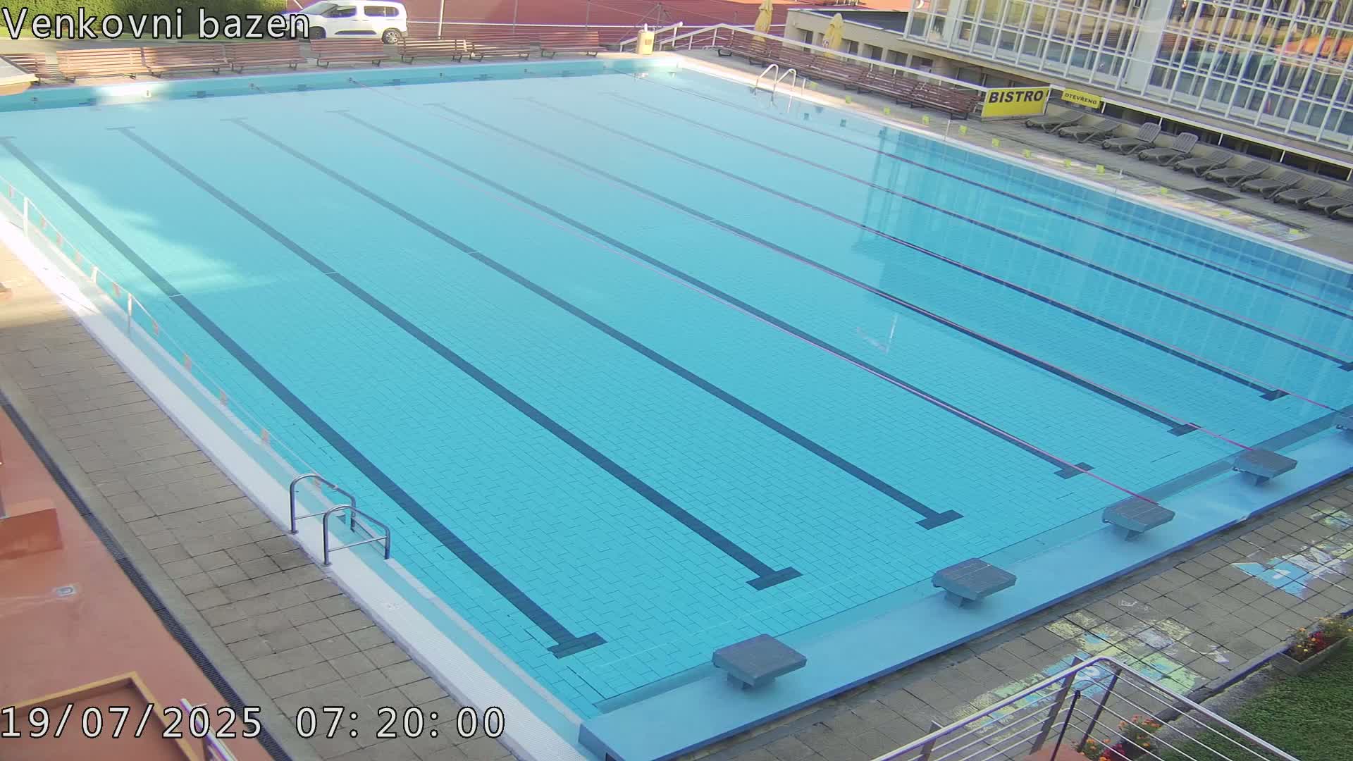 Zlín, Koupaliště Public Swimming Pool Live Cam - Zlin 1, Zlin, Czechia