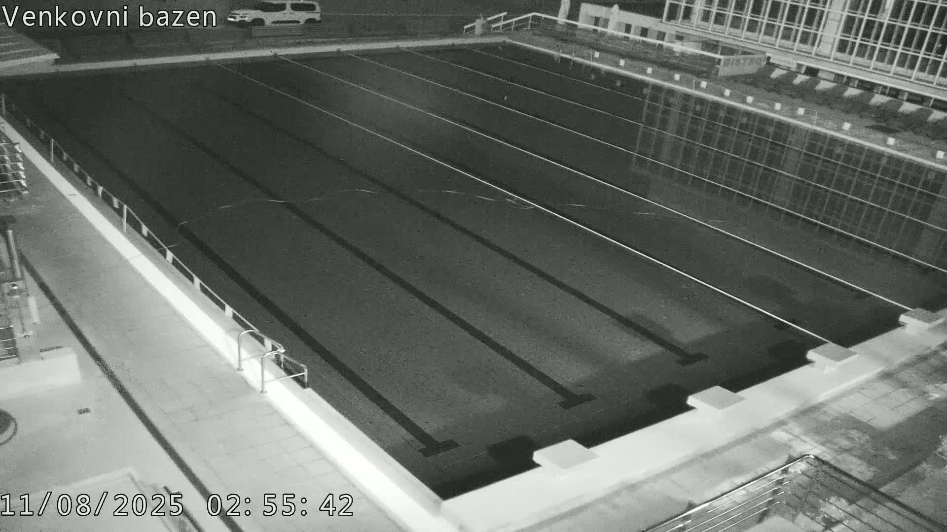 Zlín, Koupaliště Public Swimming Pool Live Cam - Zlin 1, Zlin, Czechia