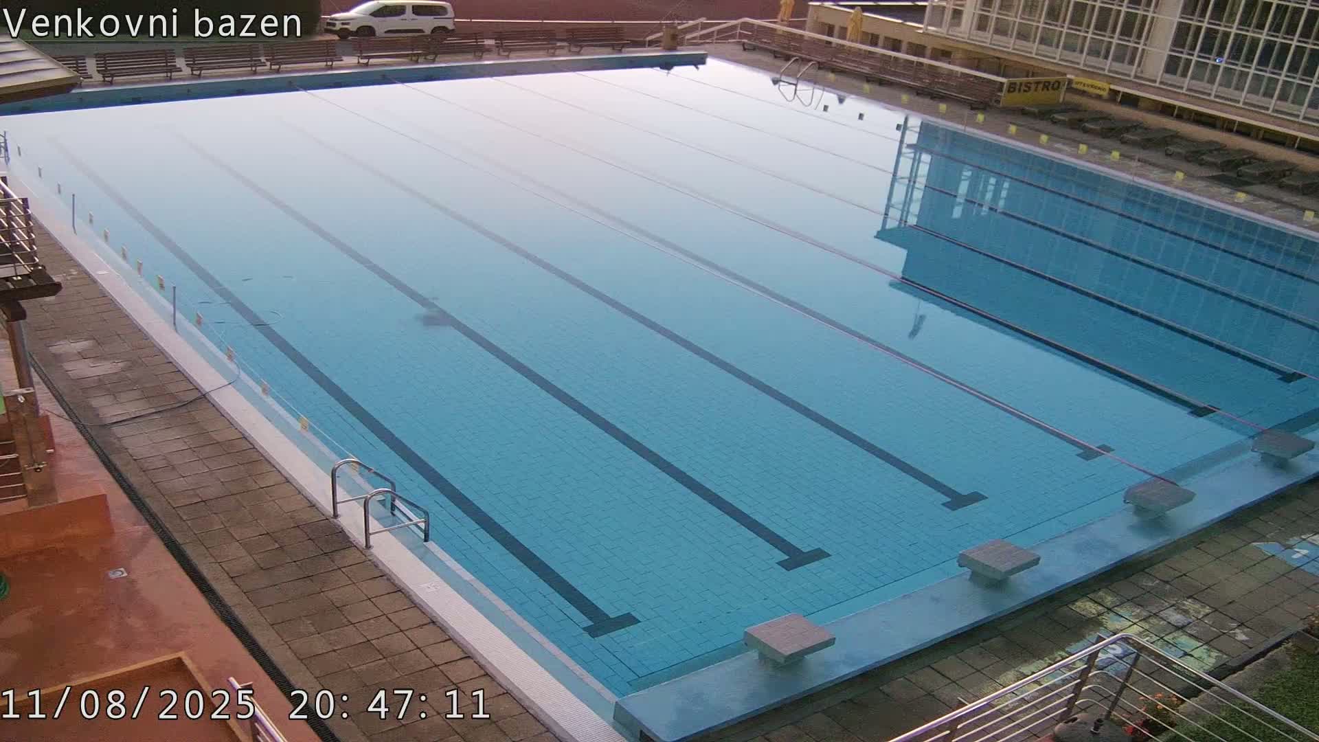 Zlín, Koupaliště Public Swimming Pool Live Cam - Zlin 1, Zlin, Czechia
