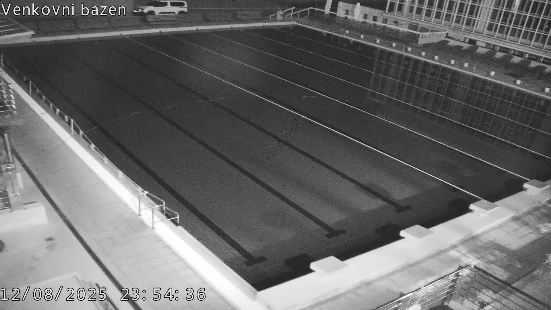 Zlín, Koupaliště Public Swimming Pool Live Cam - Zlin 1, Zlin, Czechia