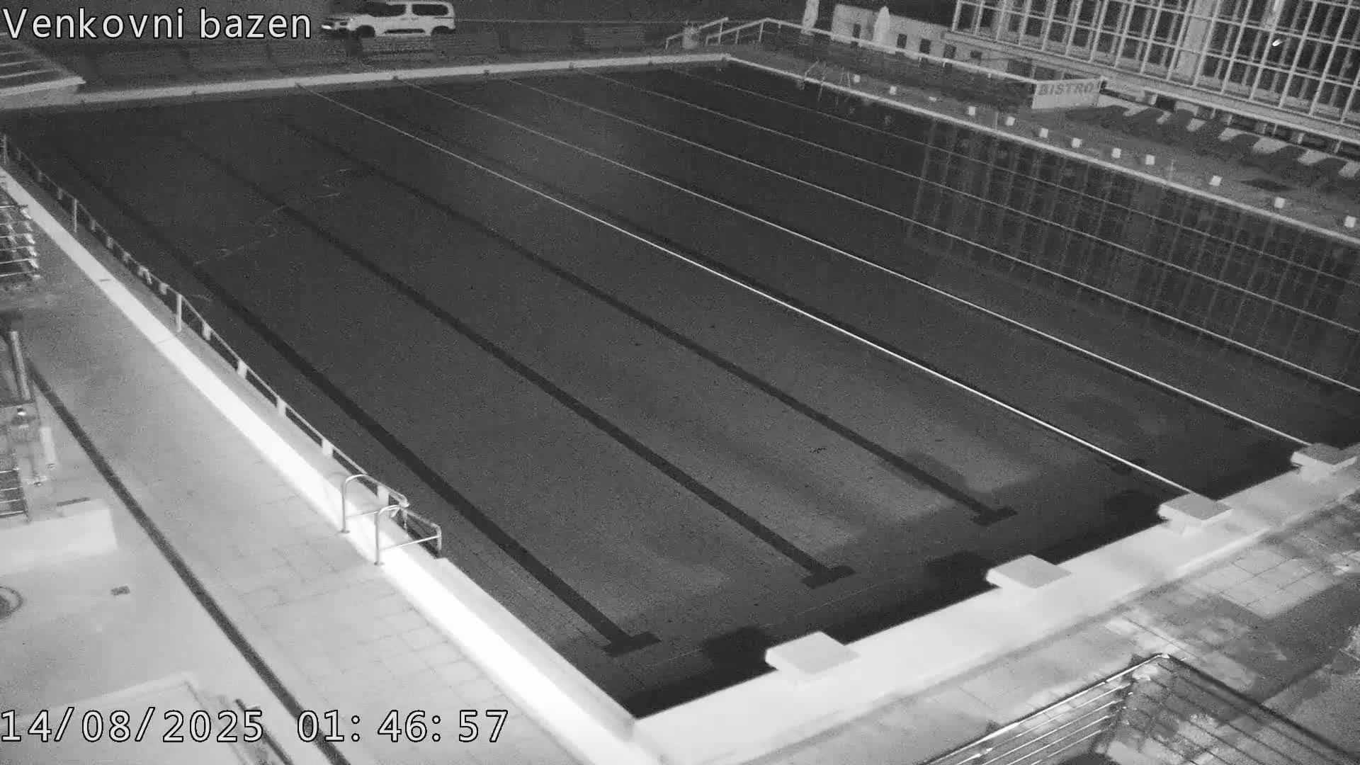 Zlín, Koupaliště Public Swimming Pool Live Cam - Zlin 1, Zlin, Czechia