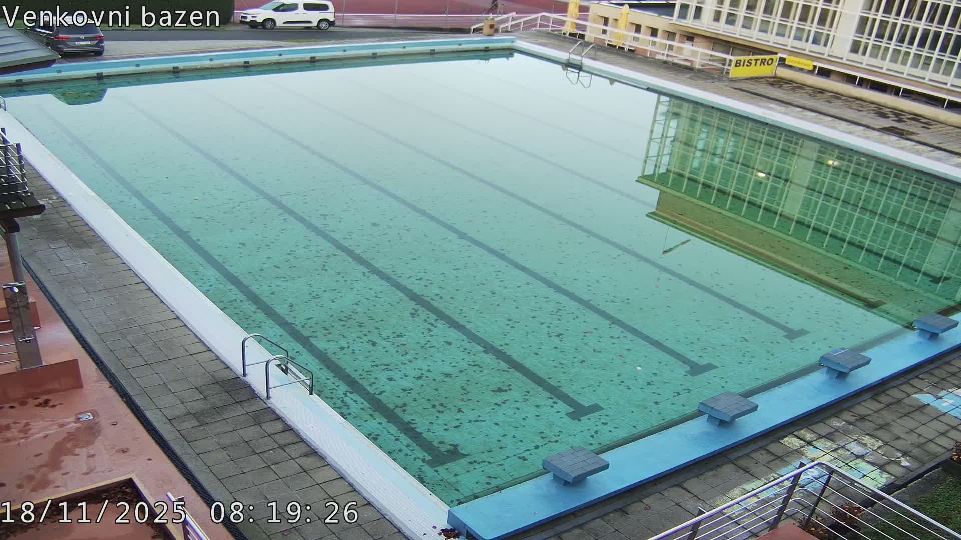 Zlín, Koupaliště Public Swimming Pool Live Cam - Zlin 1, Zlin, Czechia