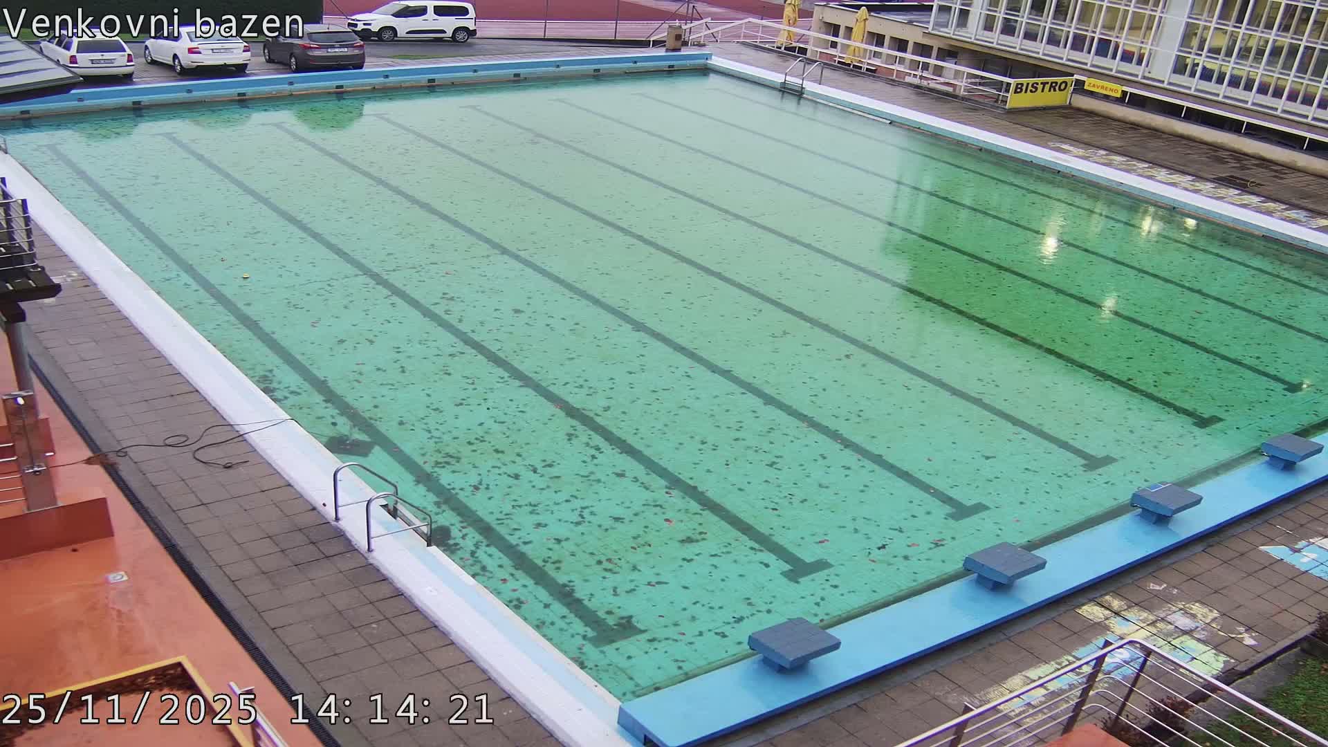 Zlín, Koupaliště Public Swimming Pool Live Cam - Zlin 1, Zlin, Czechia