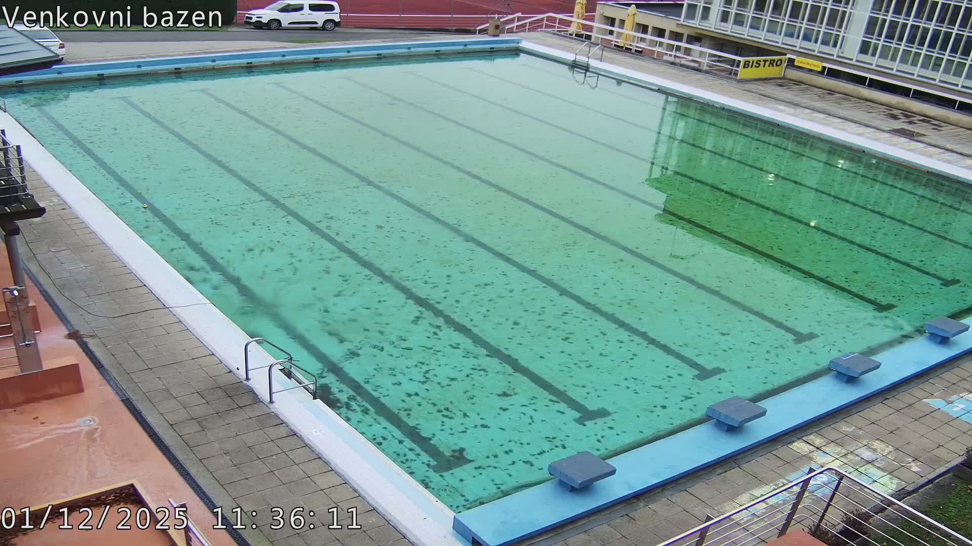 Zlín, Koupaliště Public Swimming Pool Live Cam - Zlin 1, Zlin, Czechia
