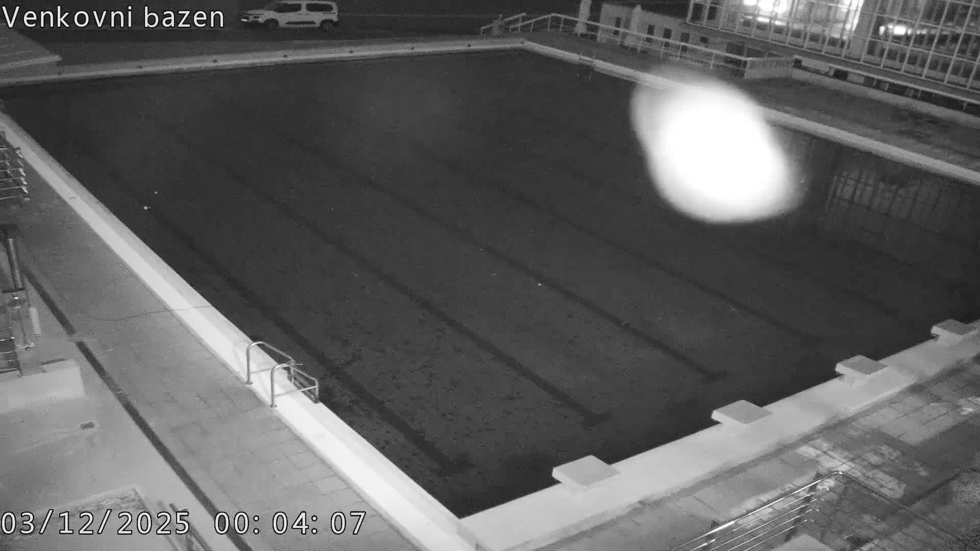 Zlín, Koupaliště Public Swimming Pool Live Cam - Zlin 1, Zlin, Czechia