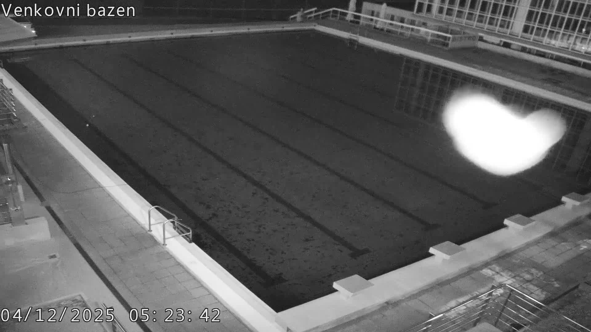 Zlín, Koupaliště Public Swimming Pool Live Cam - Zlin 1, Zlin, Czechia
