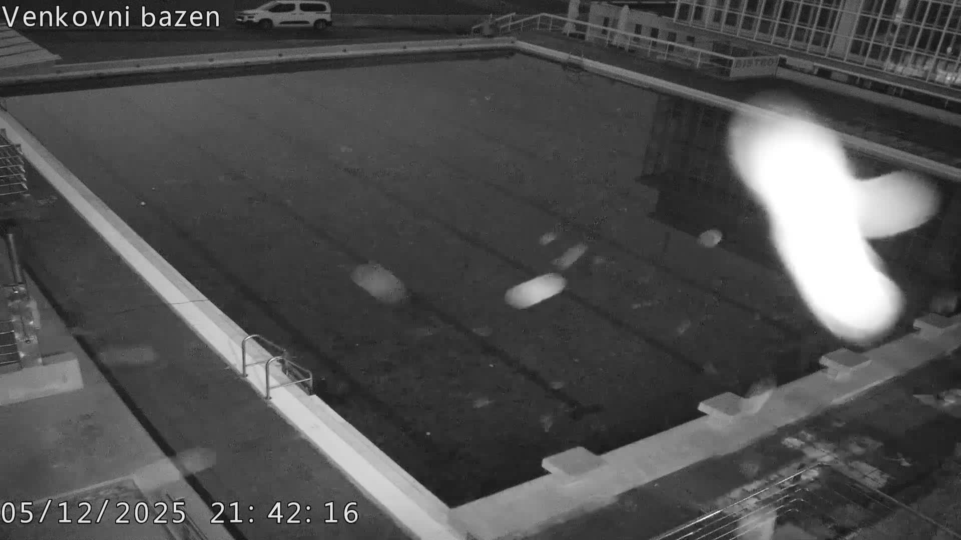 Zlín, Koupaliště Public Swimming Pool Live Cam - Zlin 1, Zlin, Czechia