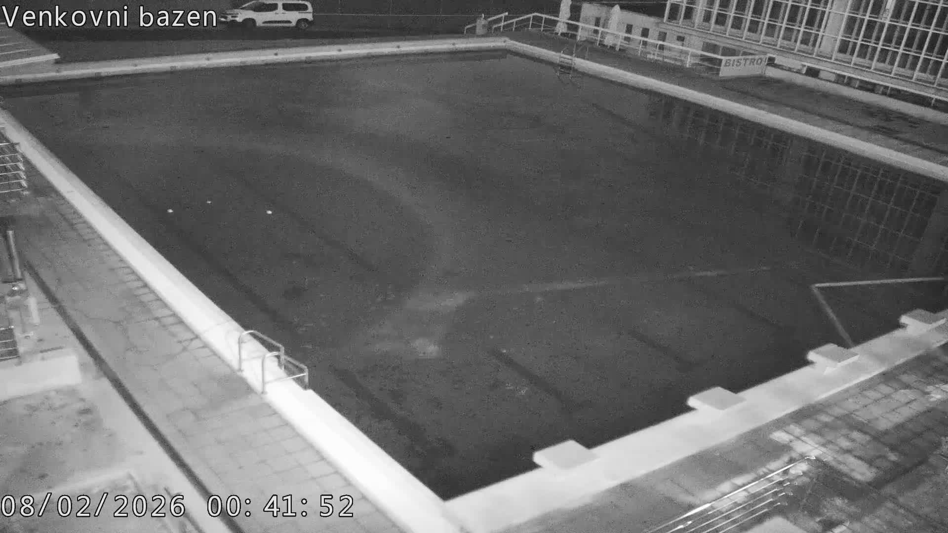 Zlín, Koupaliště Public Swimming Pool Live Cam - Zlin 1, Zlin, Czechia
