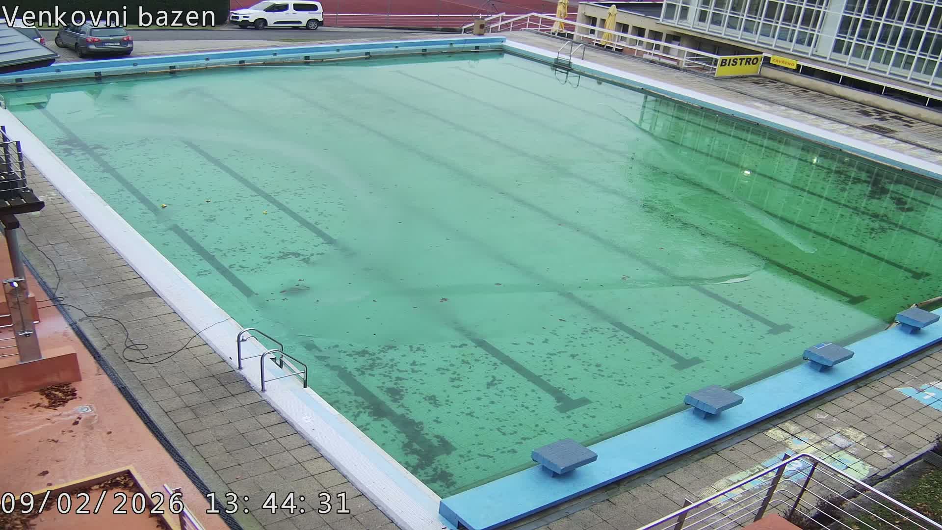 Zlín, Koupaliště Public Swimming Pool Live Cam - Zlin 1, Zlin, Czechia