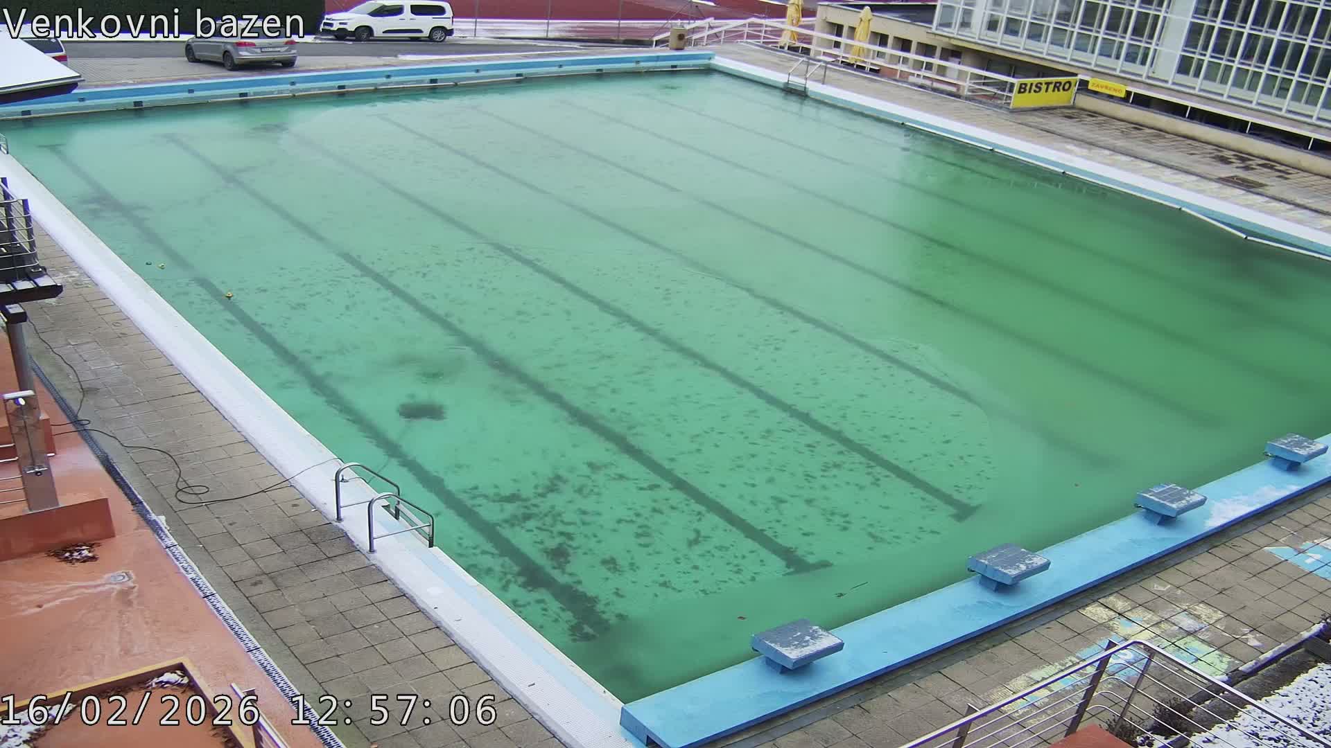 Zlín, Koupaliště Public Swimming Pool Live Cam - Zlin 1, Zlin, Czechia