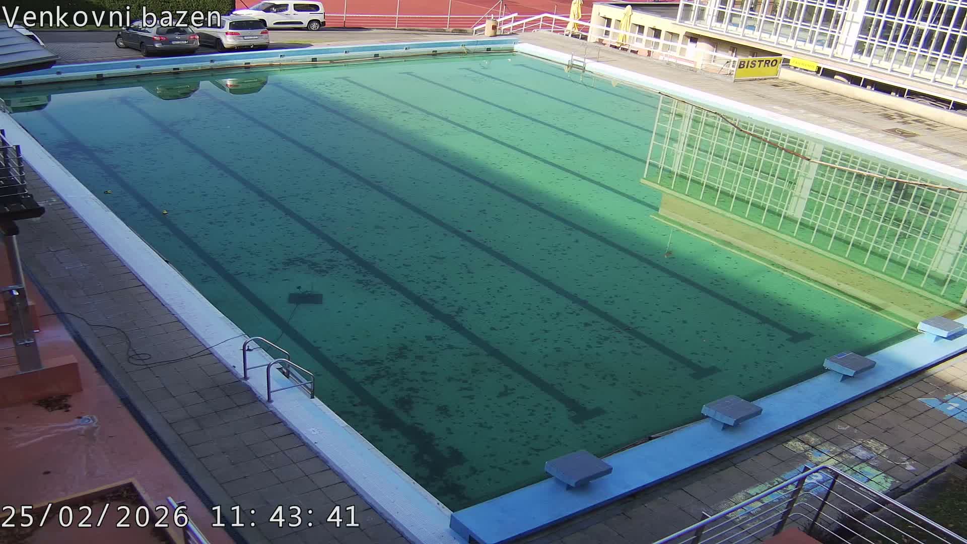 Zlín, Koupaliště Public Swimming Pool Live Cam - Zlin 1, Zlin, Czechia