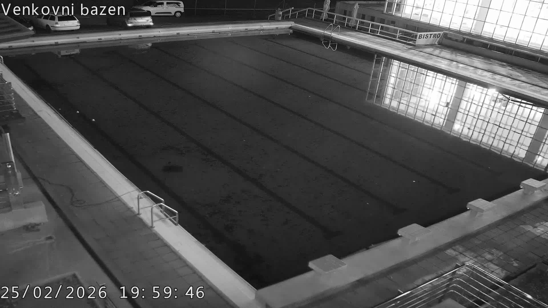 Zlín, Koupaliště Public Swimming Pool Live Cam - Zlin 1, Zlin, Czechia