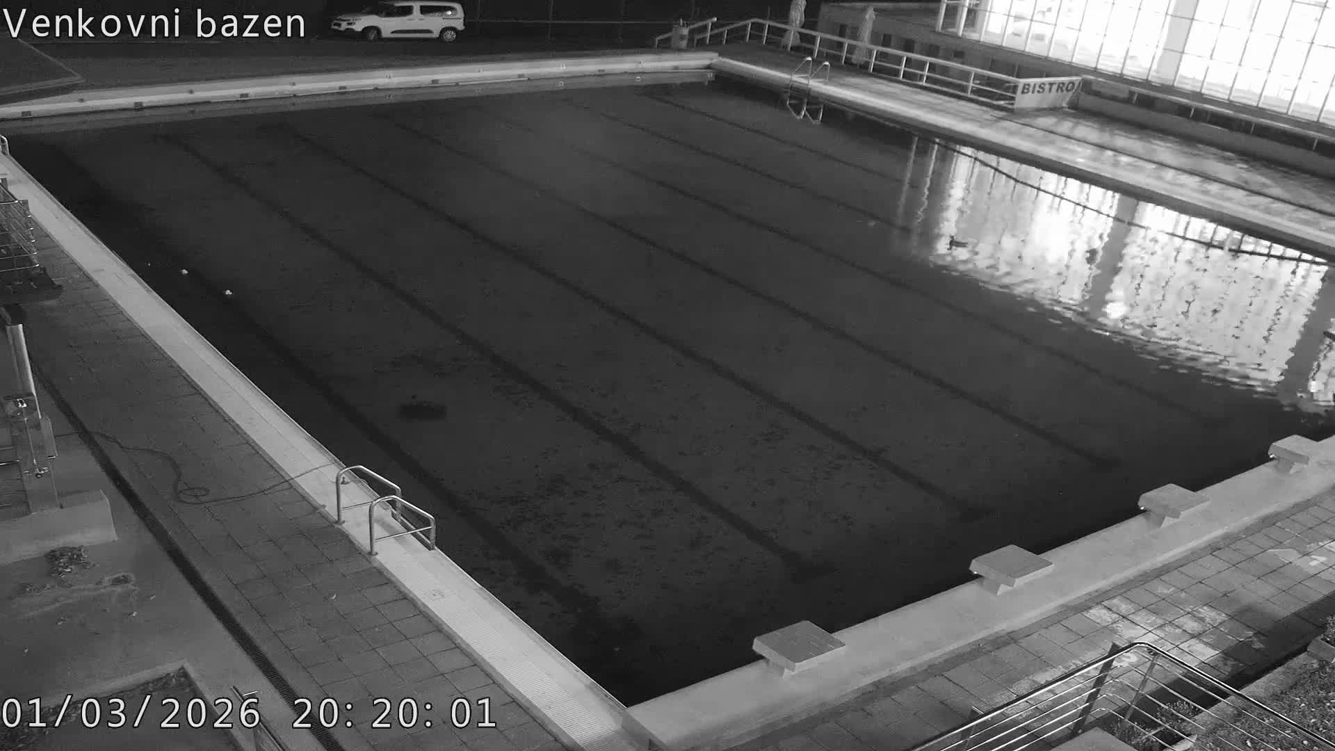 Zlín, Koupaliště Public Swimming Pool Live Cam - Zlin 1, Zlin, Czechia