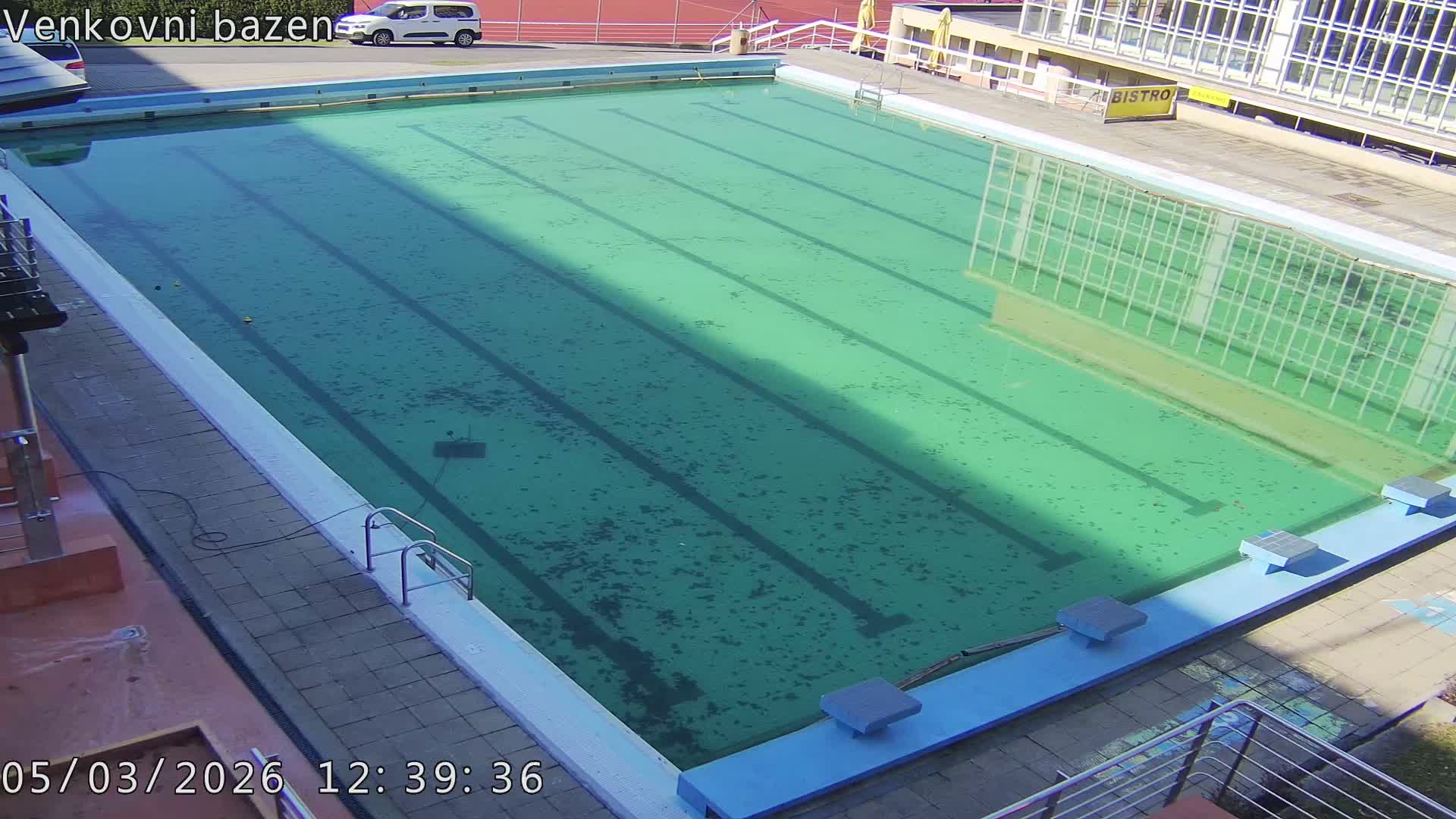 Zlín, Koupaliště Public Swimming Pool Live Cam - Zlin 1, Zlin, Czechia