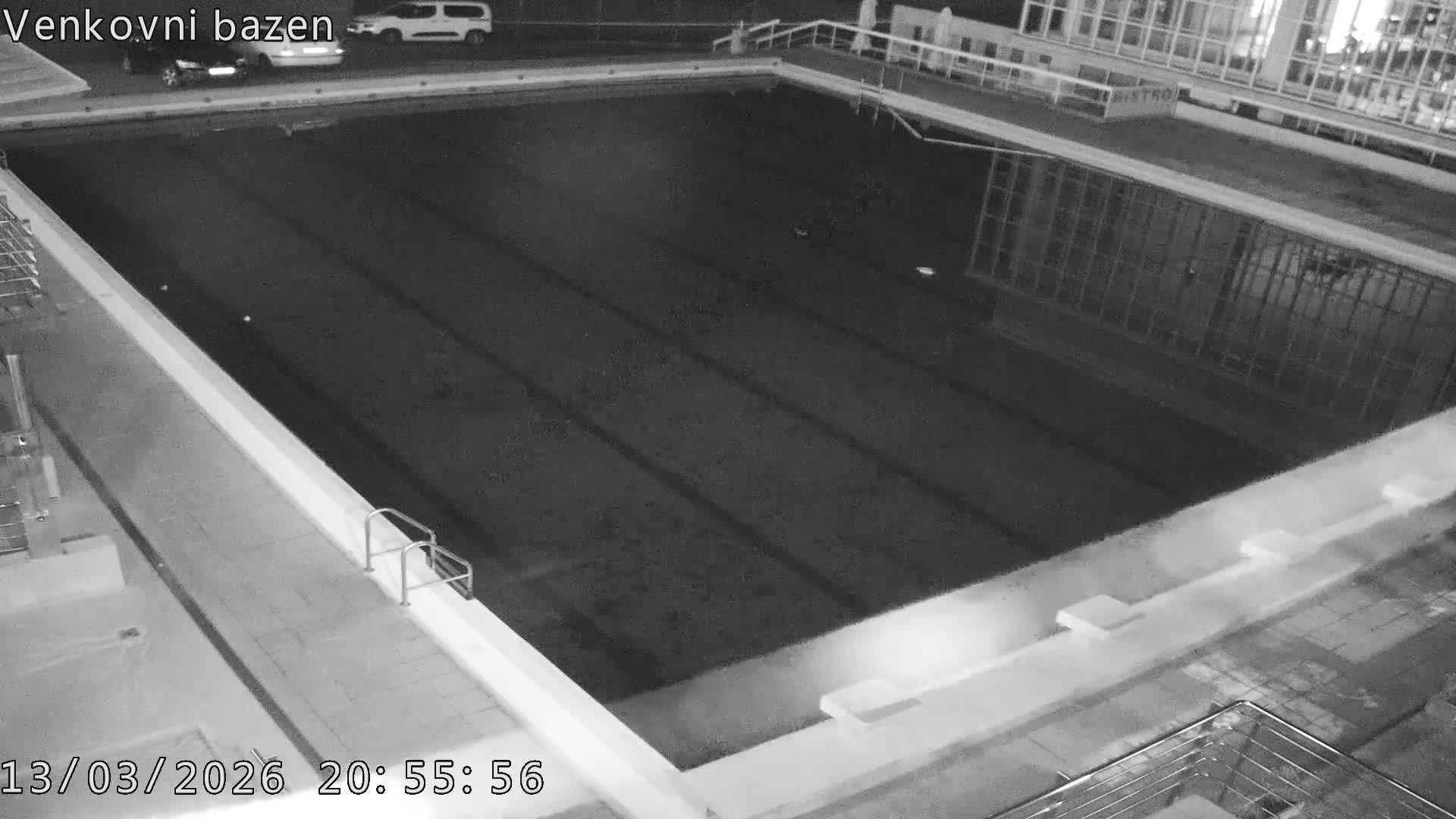Zlín, Koupaliště Public Swimming Pool Live Cam - Zlin 1, Zlin, Czechia