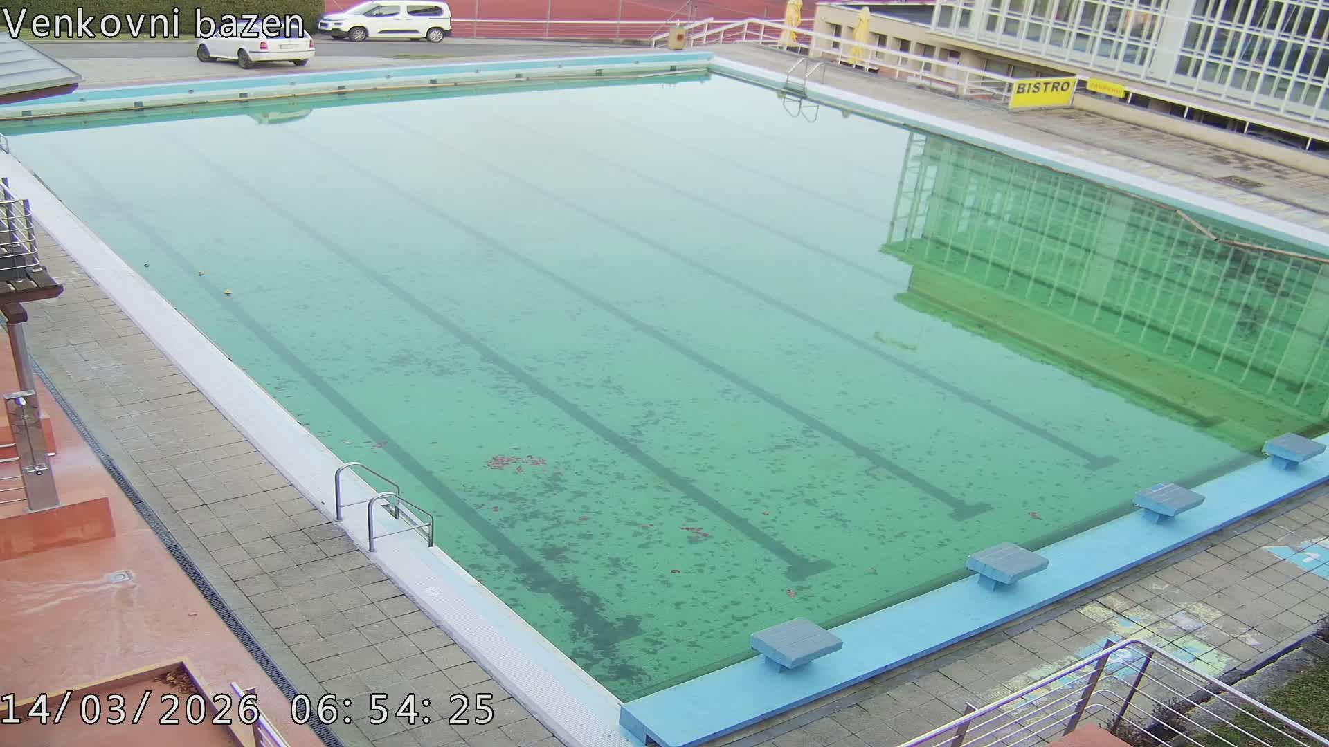 Zlín, Koupaliště Public Swimming Pool Live Cam - Zlin 1, Zlin, Czechia