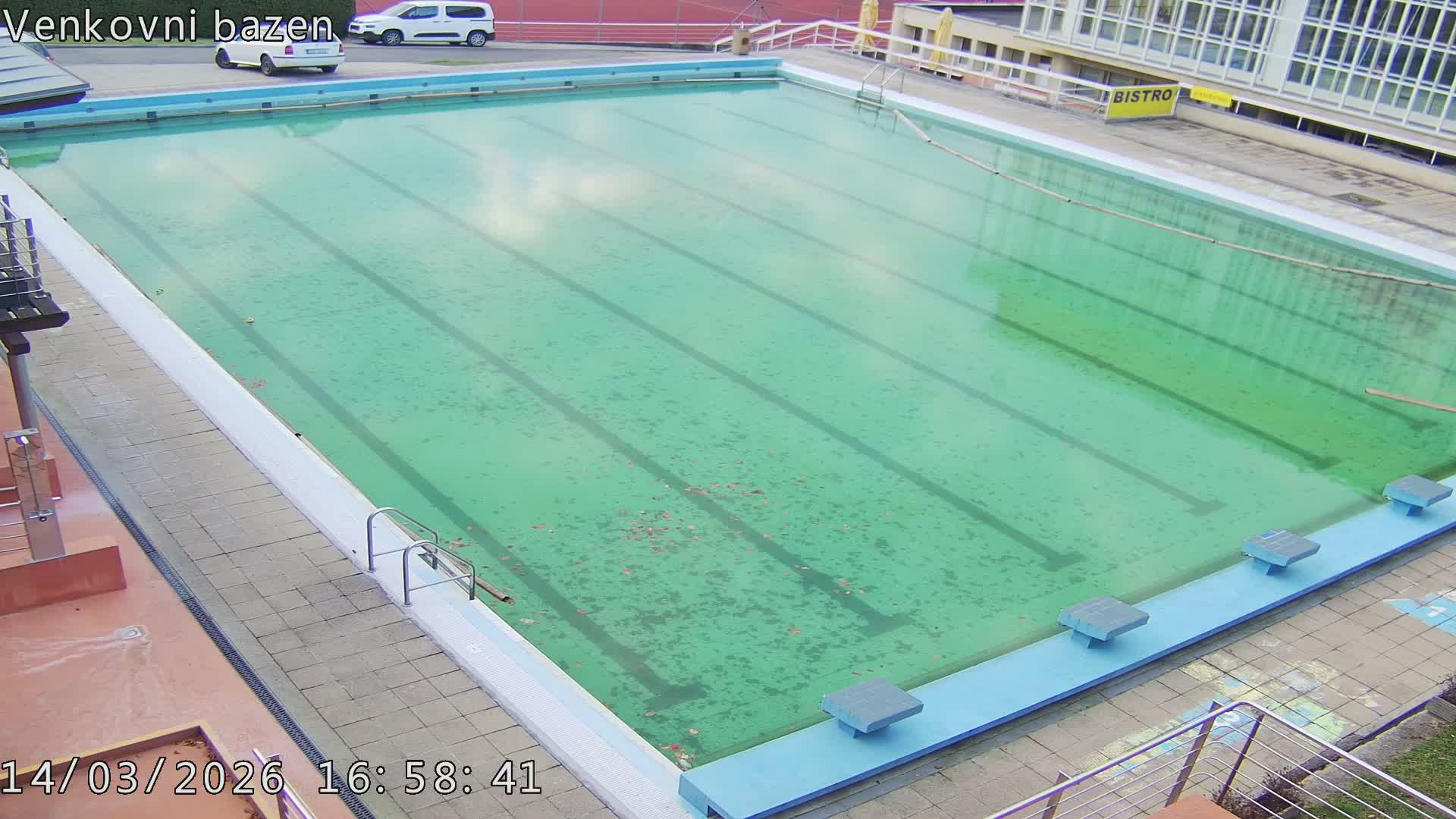 Zlín, Koupaliště Public Swimming Pool Live Cam - Zlin 1, Zlin, Czechia