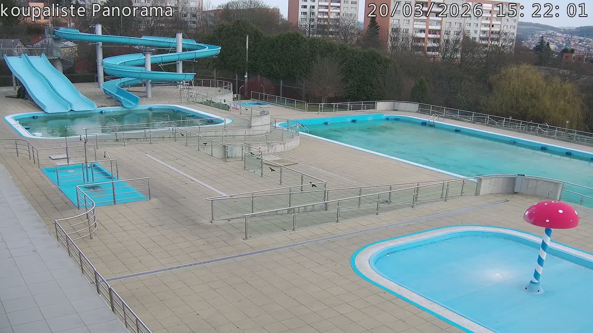 Zlín - Koupaliště Panorama Swimming Pool & Aquapark Live Cam - Zlin 5, Zlin, Czechia