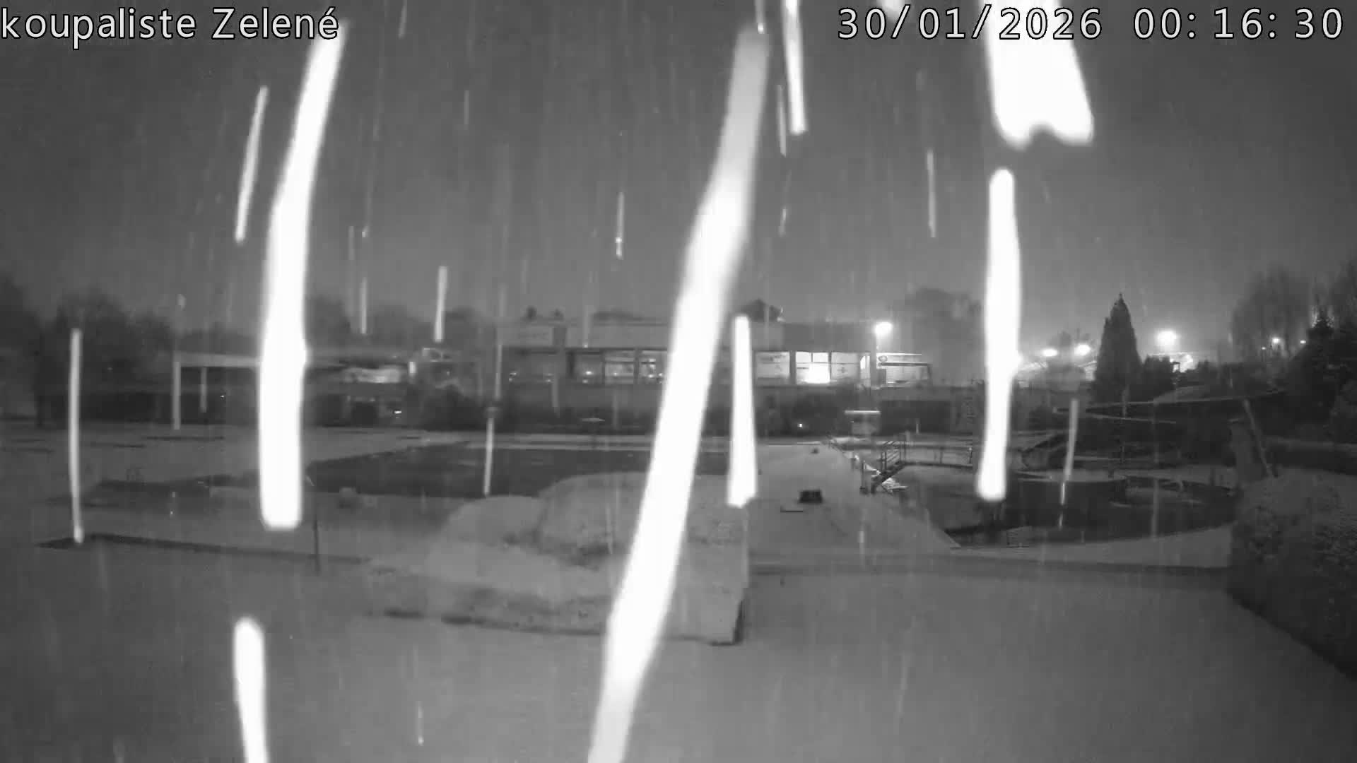 Zlín - Koupaliště Zelené Swimming Pool & Aquapark Live Cam - Zlin 1, Zlin, Czechia