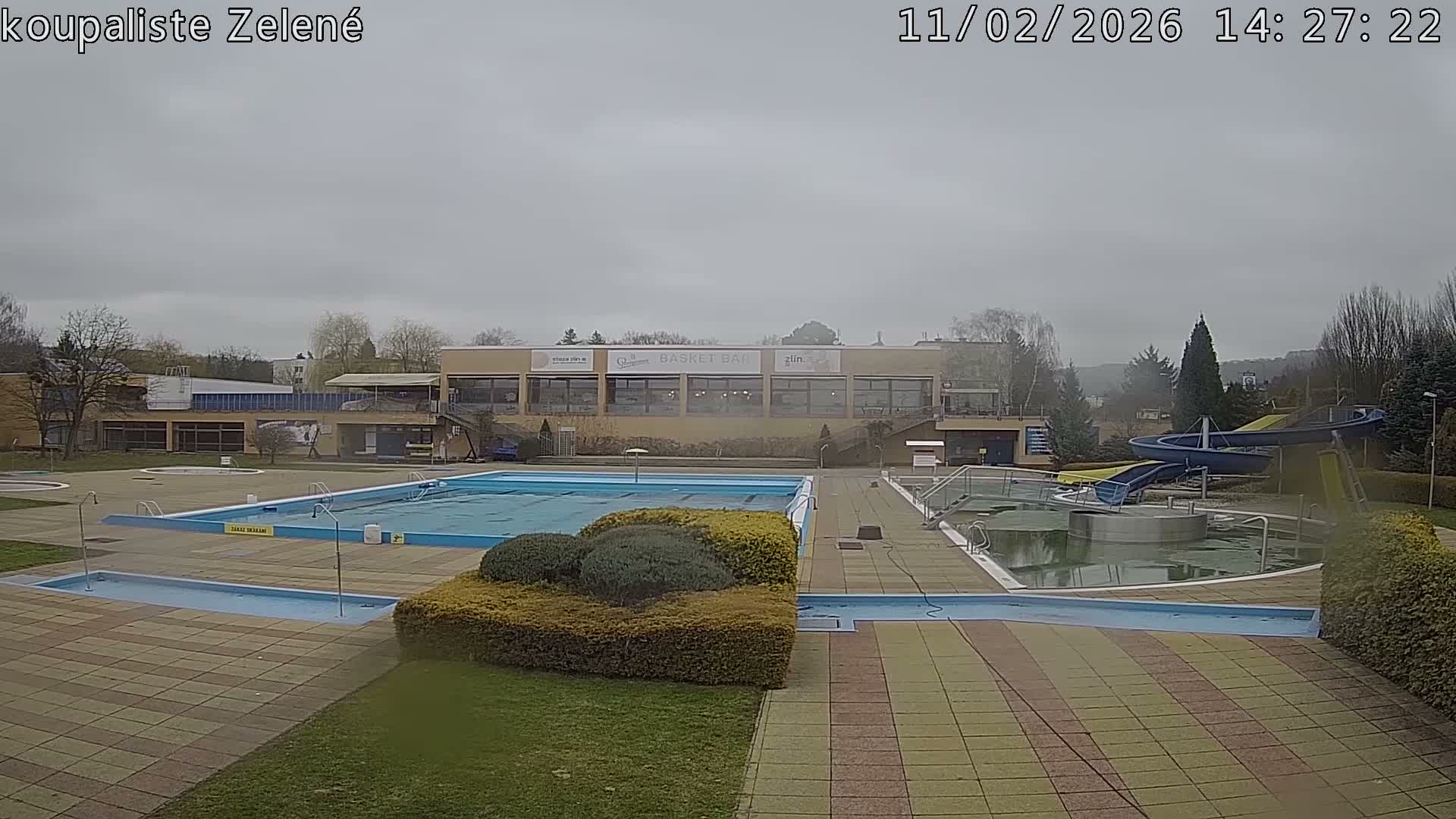 Zlín - Koupaliště Zelené Swimming Pool & Aquapark Live Cam - Zlin 1, Zlin, Czechia