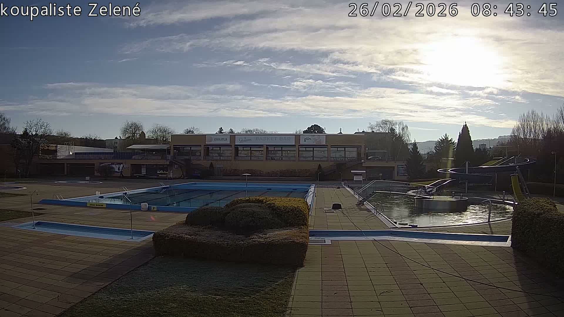 Zlín - Koupaliště Zelené Swimming Pool & Aquapark Live Cam - Zlin 1, Zlin, Czechia