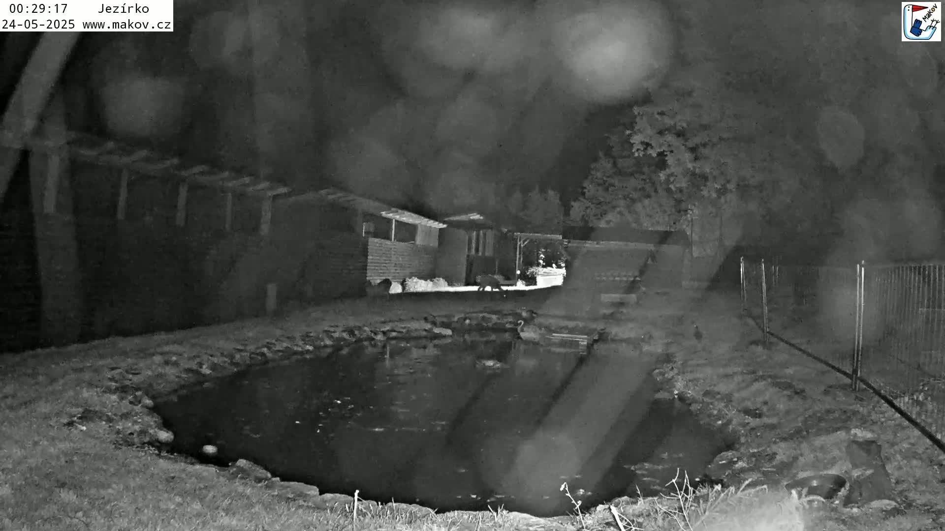 Pisek, Makov Animal Rescue Station Lake Live Cam - Cizova, Pisek, Juhočeský Kraj (South Bohemian), Czechia
