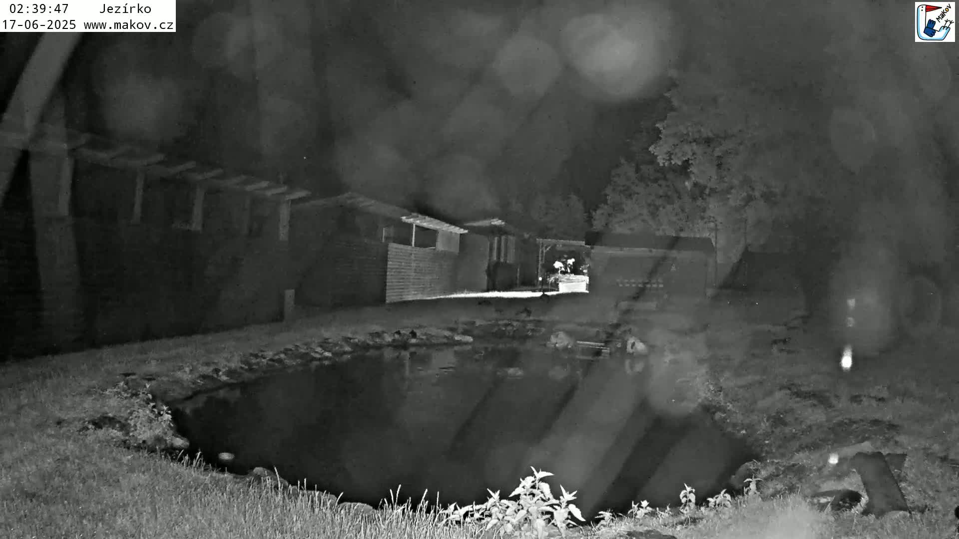 Pisek, Makov Animal Rescue Station Lake Live Cam - Cizova, Pisek, Juhočeský Kraj (South Bohemian), Czechia