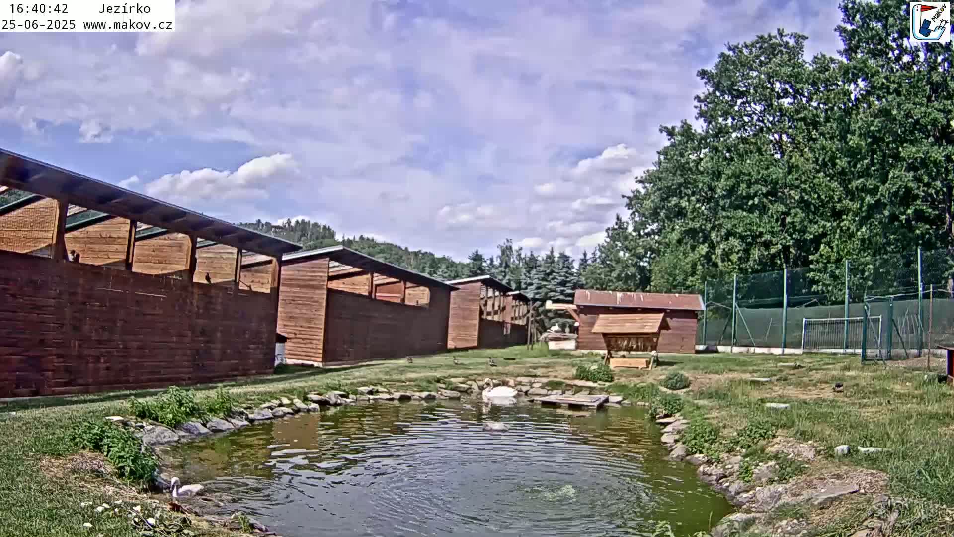 Pisek, Makov Animal Rescue Station Lake Live Cam - Cizova, Pisek, Juhočeský Kraj (South Bohemian), Czechia