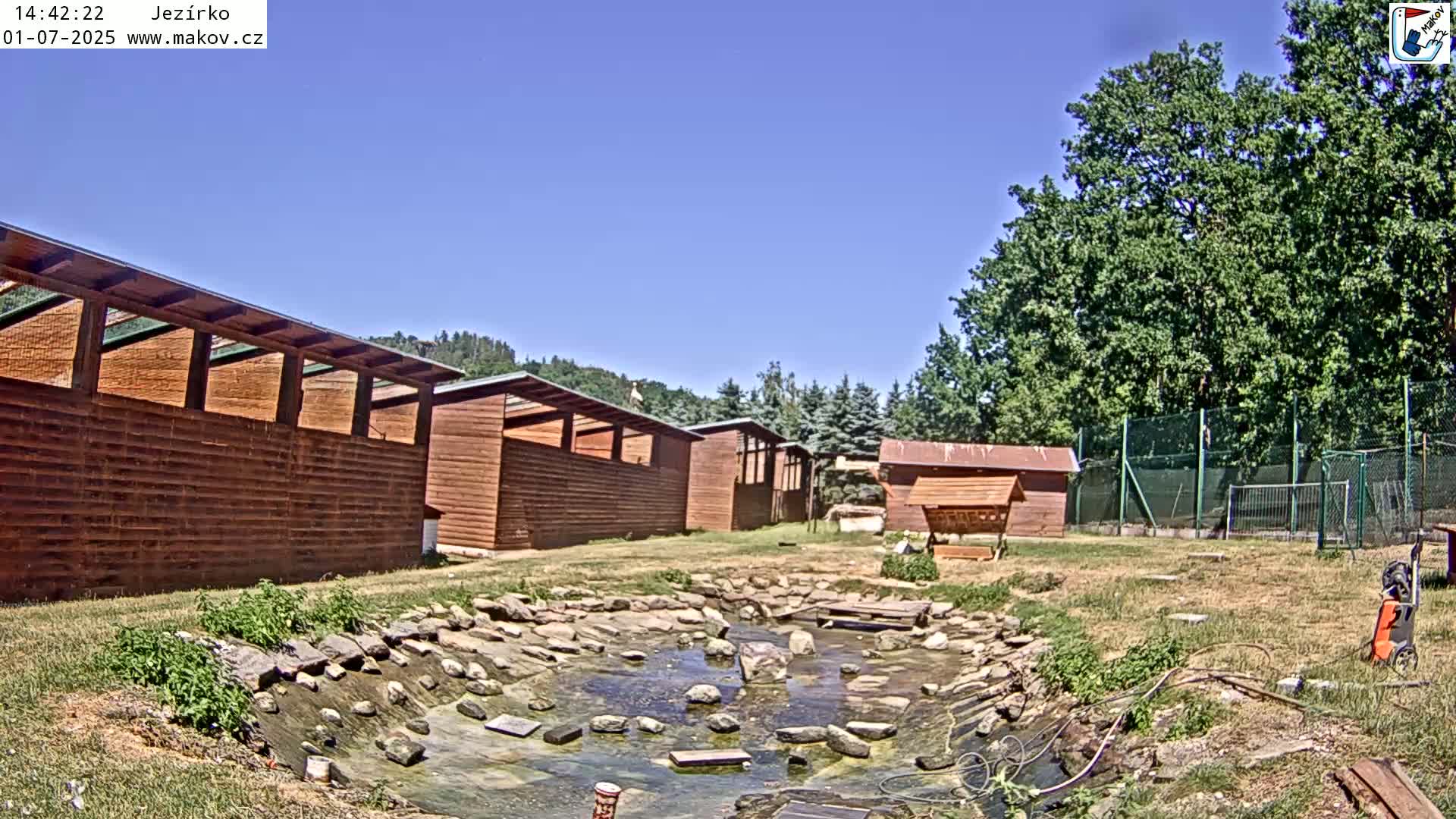 Pisek, Makov Animal Rescue Station Lake Live Cam - Cizova, Pisek, Juhočeský Kraj (South Bohemian), Czechia