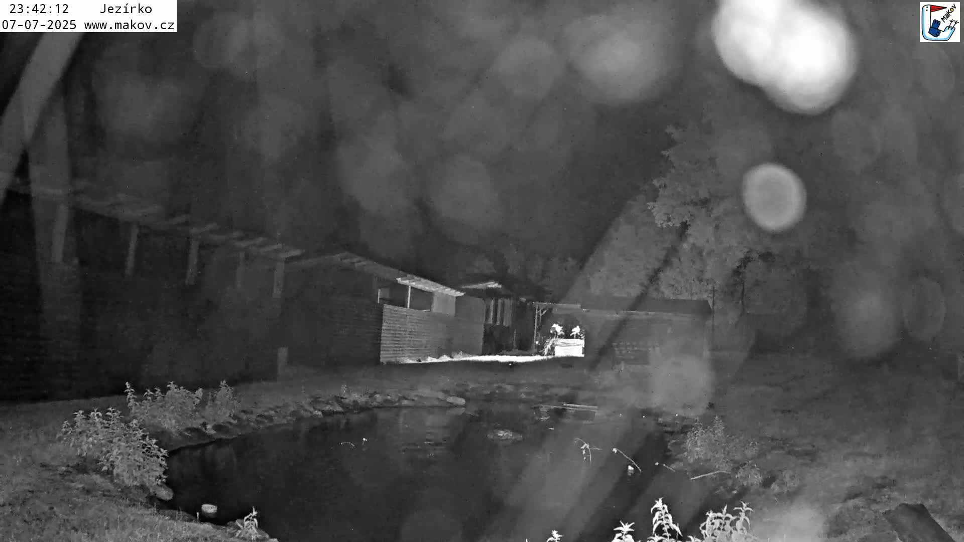 Pisek, Makov Animal Rescue Station Lake Live Cam - Cizova, Pisek, Juhočeský Kraj (South Bohemian), Czechia