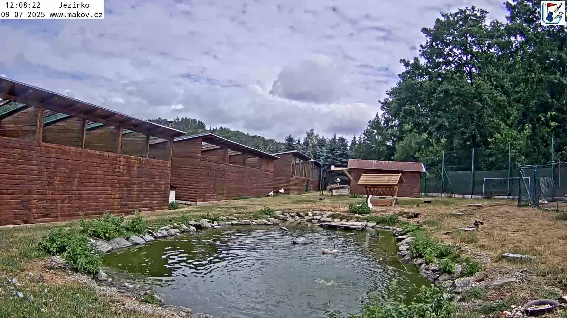 Pisek, Makov Animal Rescue Station Lake Live Cam - Cizova, Pisek, Juhočeský Kraj (South Bohemian), Czechia