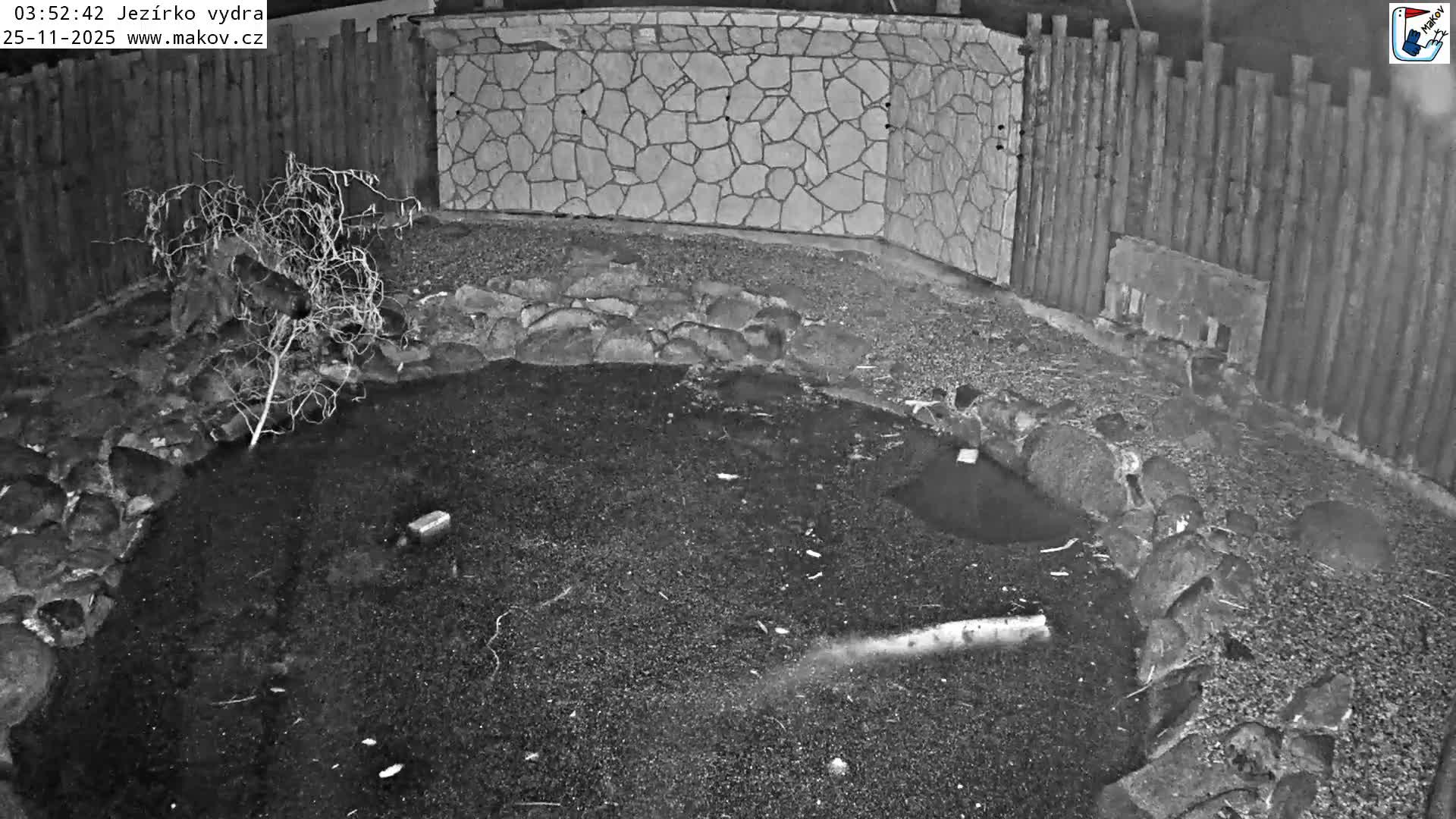 Pisek, Makov Animal Rescue Station Lake Live Cam - Cizova, Pisek, Juhočeský Kraj (South Bohemian), Czechia