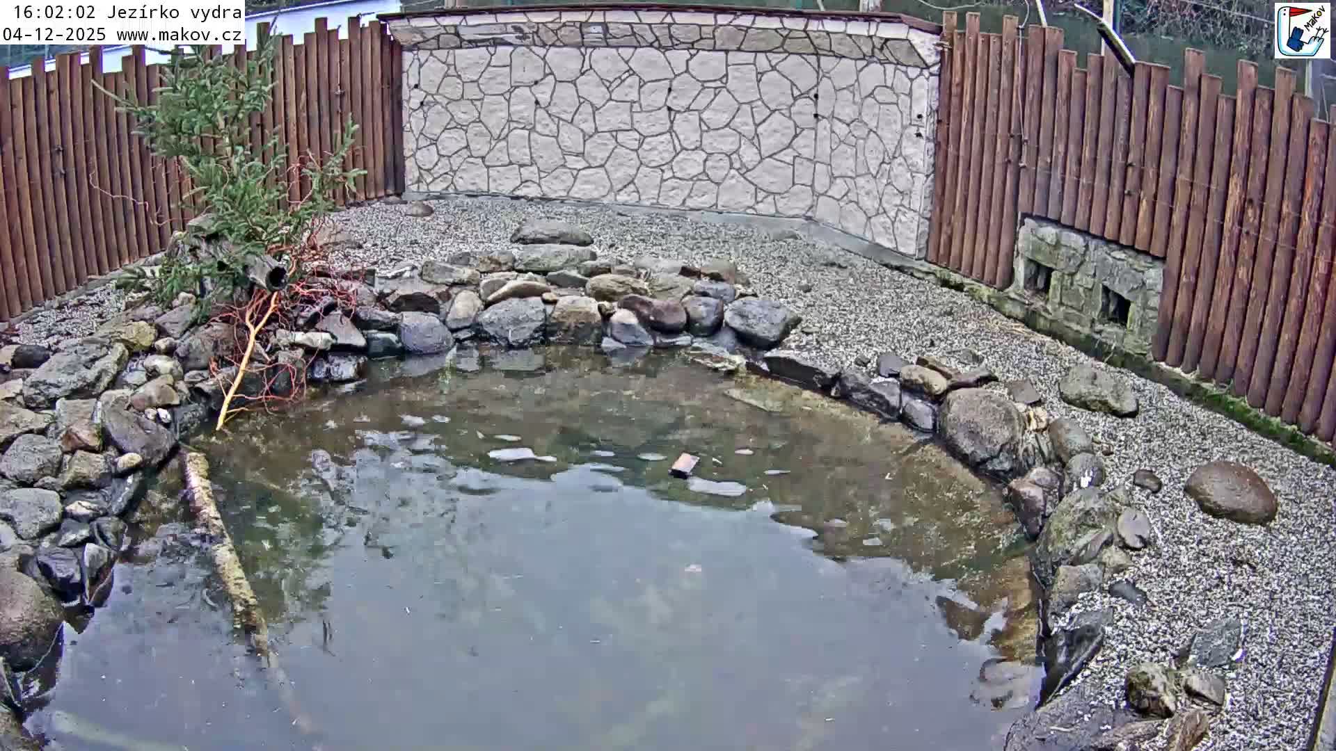 Pisek, Makov Animal Rescue Station Lake Live Cam - Cizova, Pisek, Juhočeský Kraj (South Bohemian), Czechia