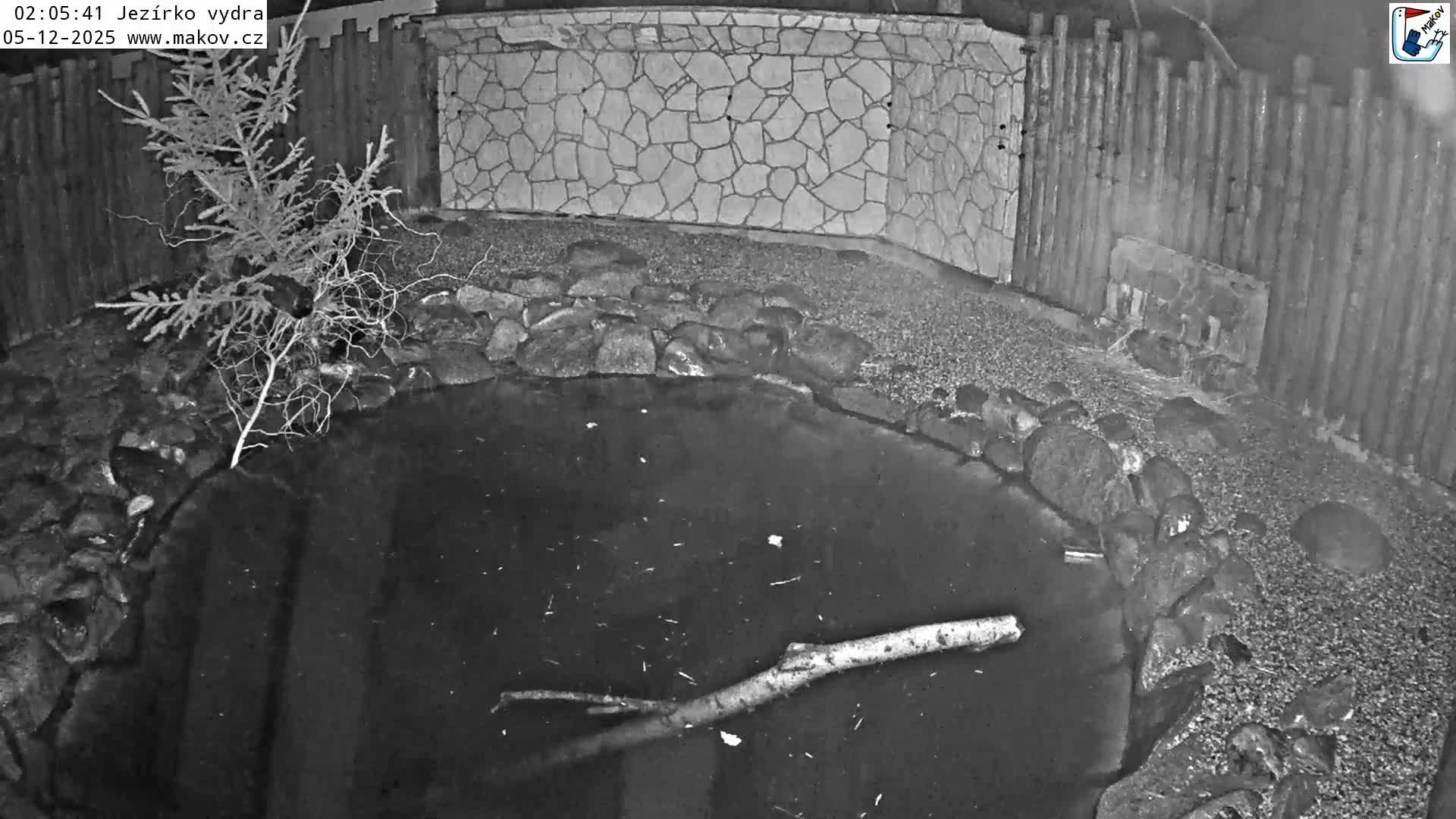 Pisek, Makov Animal Rescue Station Lake Live Cam - Cizova, Pisek, Juhočeský Kraj (South Bohemian), Czechia