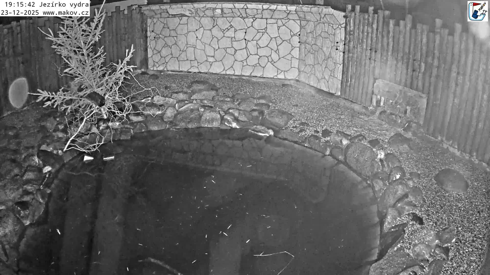 Pisek, Makov Animal Rescue Station Lake Live Cam - Cizova, Pisek, Juhočeský Kraj (South Bohemian), Czechia