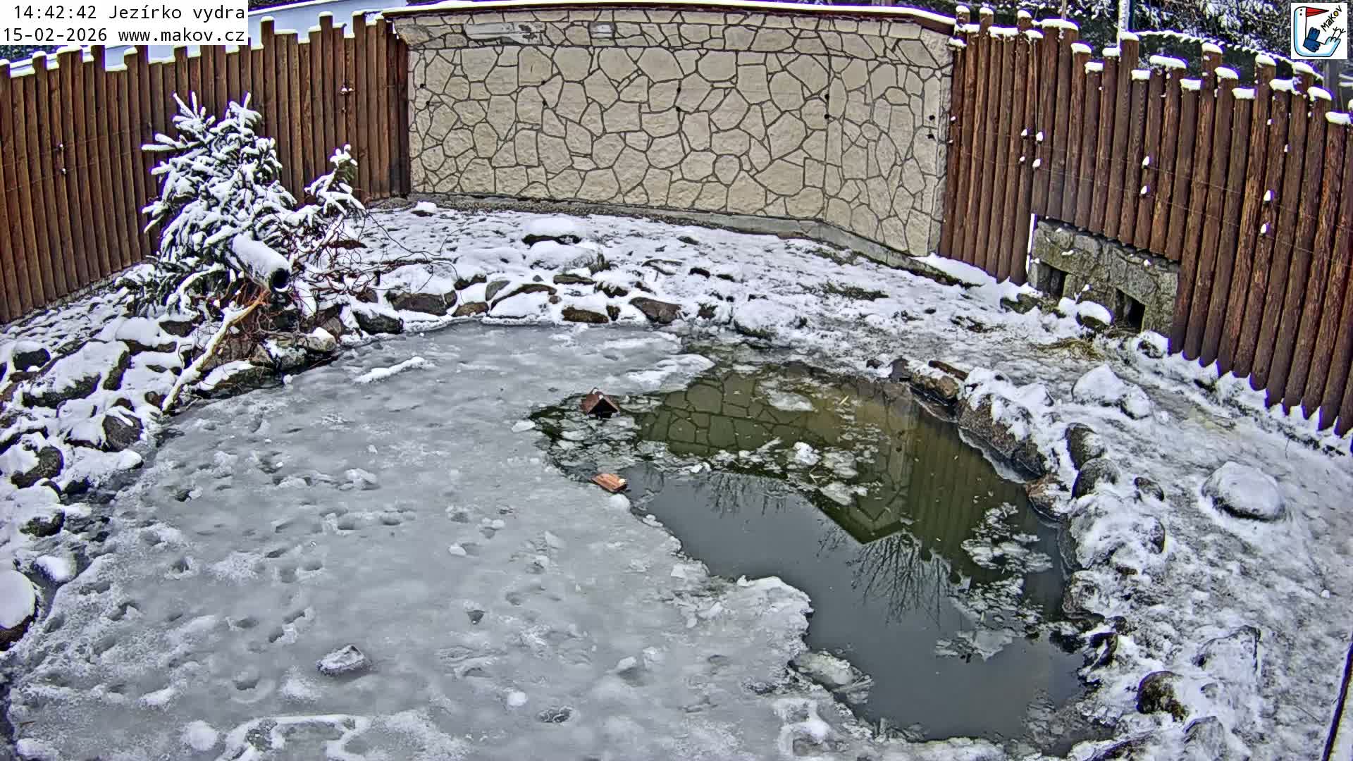 Pisek, Makov Animal Rescue Station Lake Live Cam - Cizova, Pisek, Juhočeský Kraj (South Bohemian), Czechia