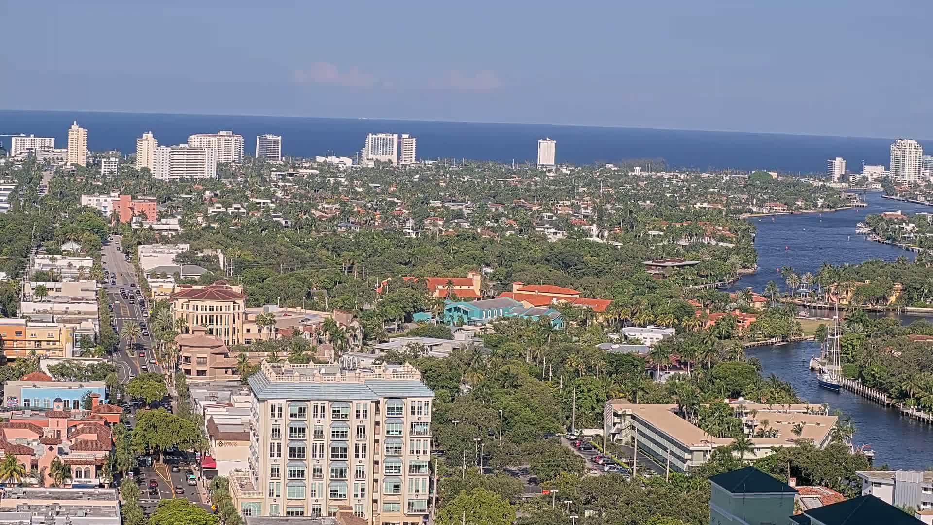 Fort Lauderdale Skyline Live Cam - Fort Lauderdale, Broward, Florida, USA