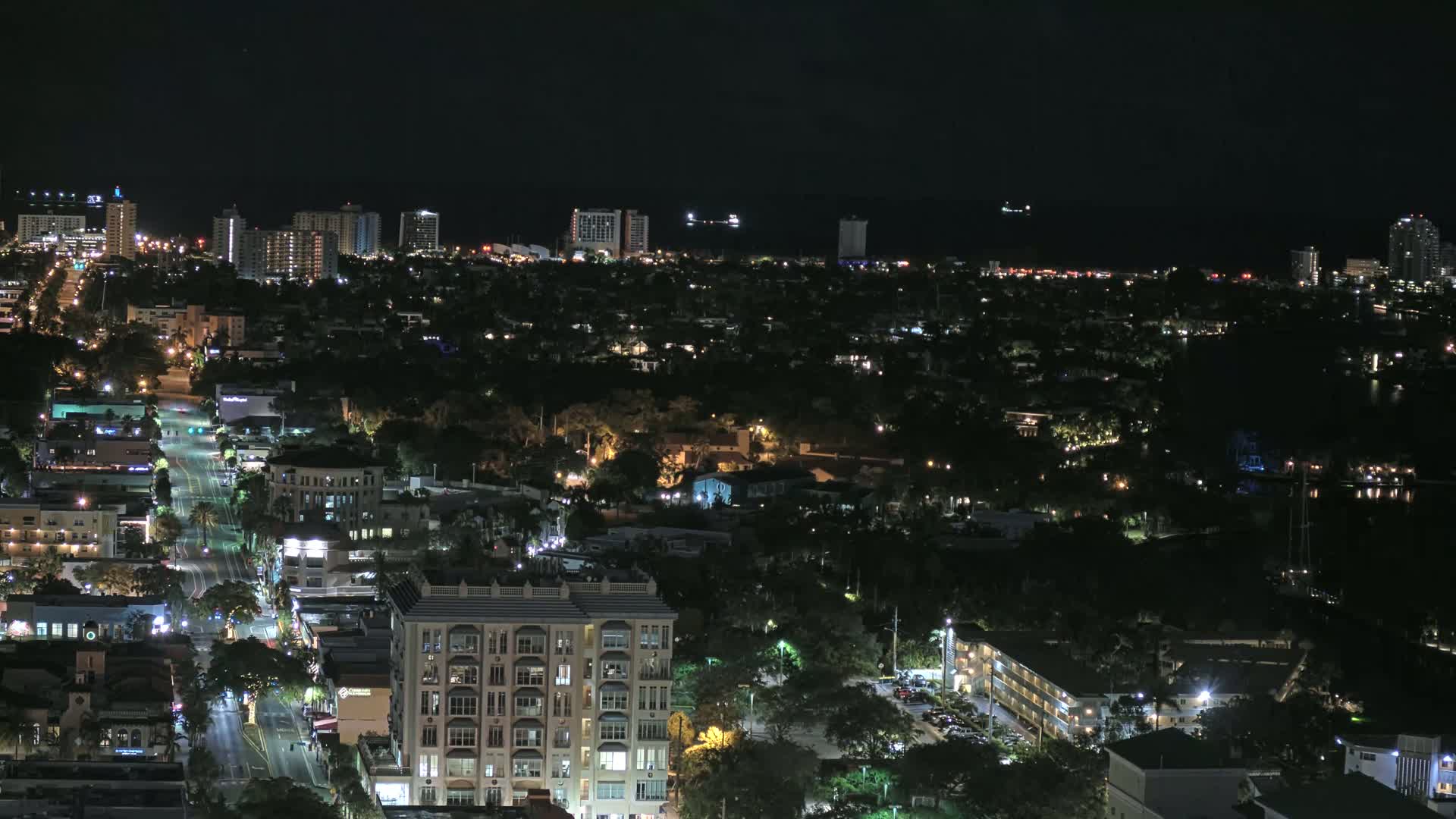 Fort Lauderdale Skyline Live Cam - Fort Lauderdale, Broward, Florida, USA
