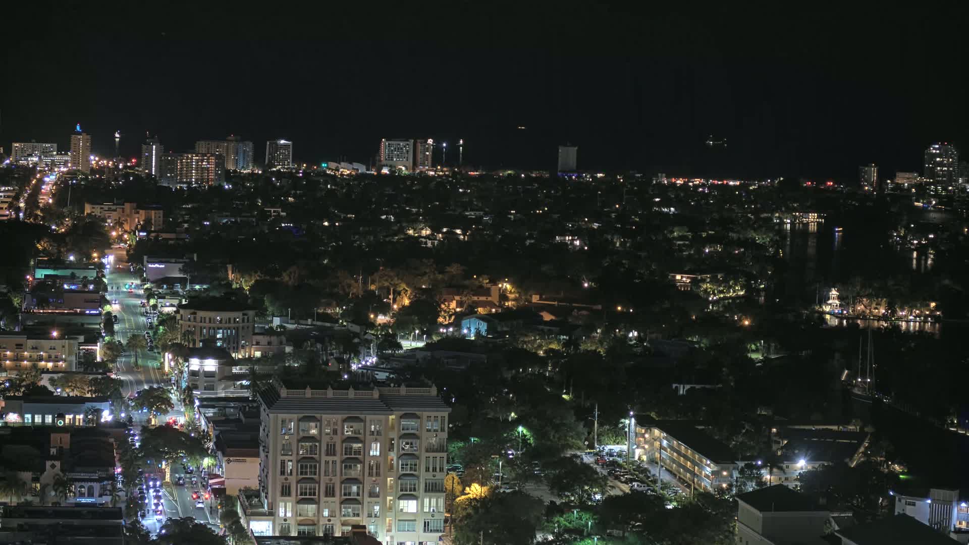 Fort Lauderdale Skyline Live Cam - Fort Lauderdale, Broward, Florida, USA