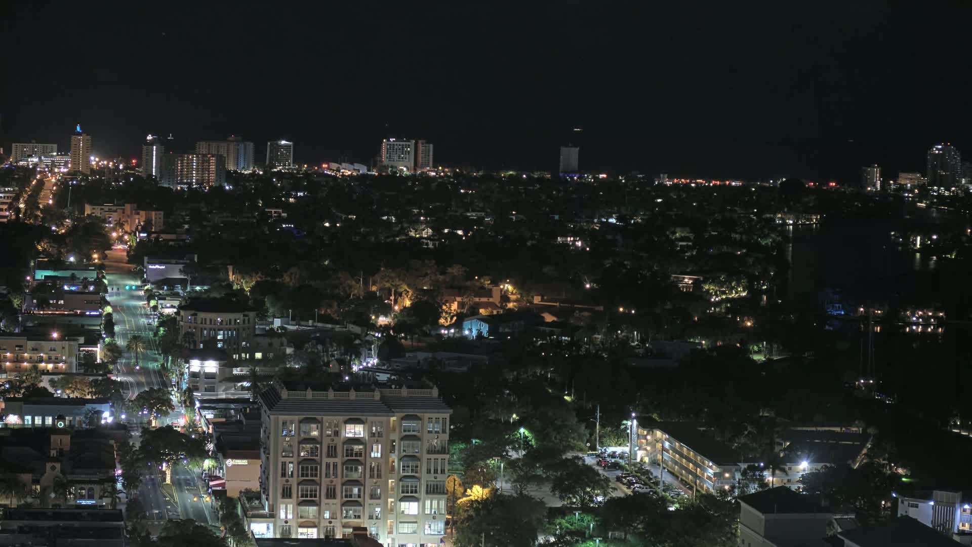 Fort Lauderdale Skyline Live Cam - Fort Lauderdale, Broward, Florida, USA