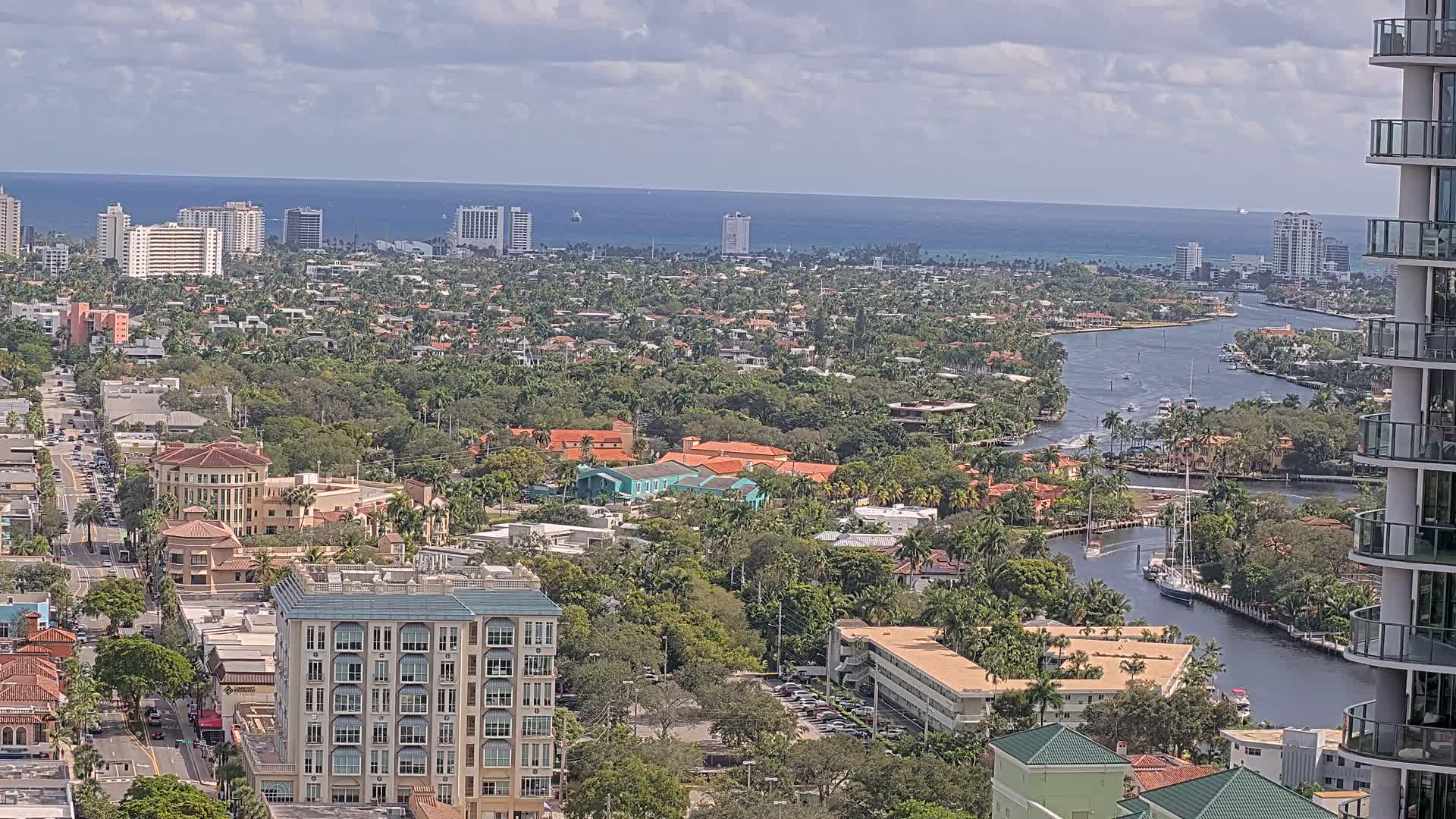Fort Lauderdale Skyline Live Cam - Fort Lauderdale, Broward, Florida, USA