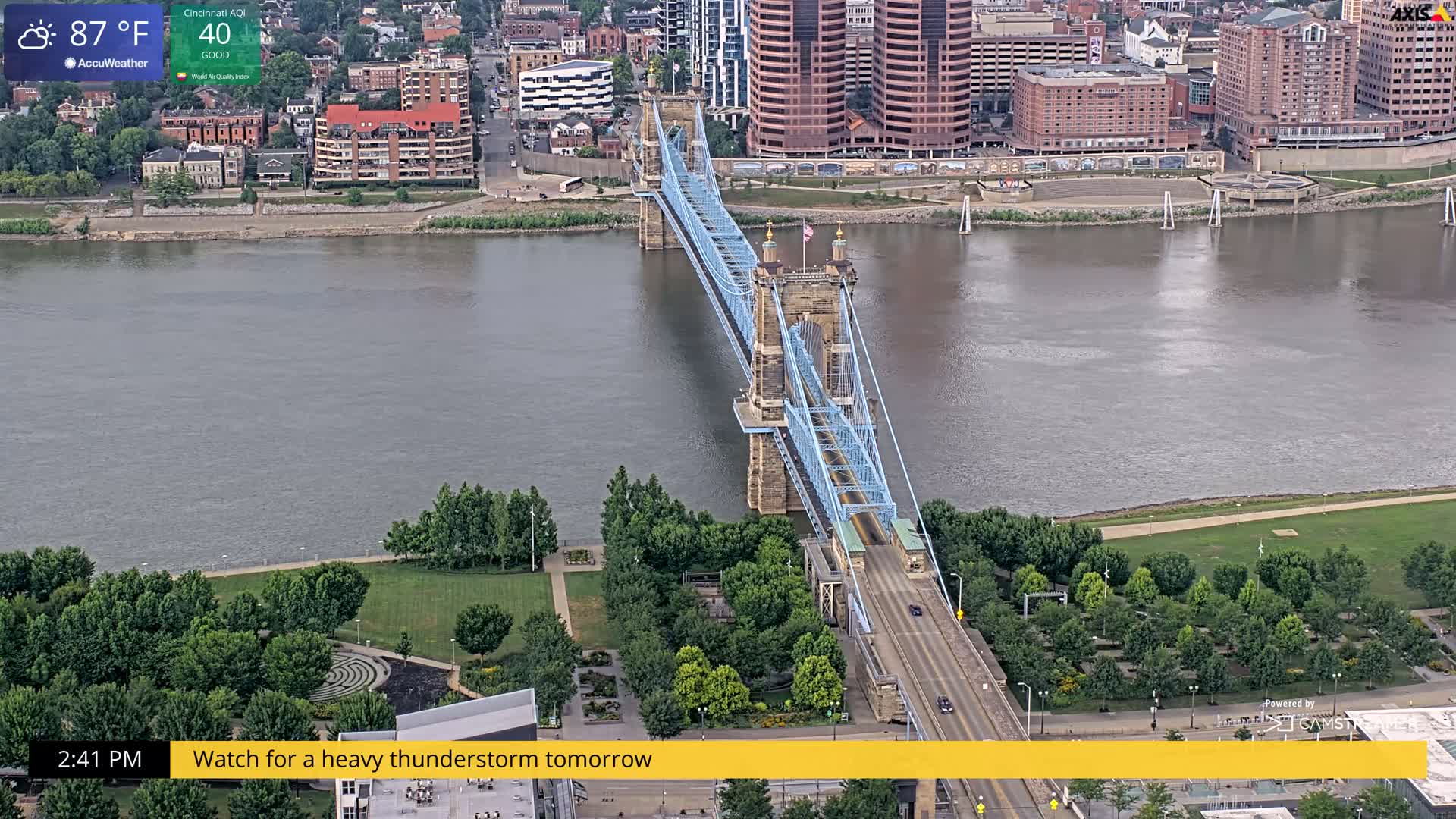 Cincinnati Skyline Live Cam - Cincinnati, Hamilton, Ohio, USA