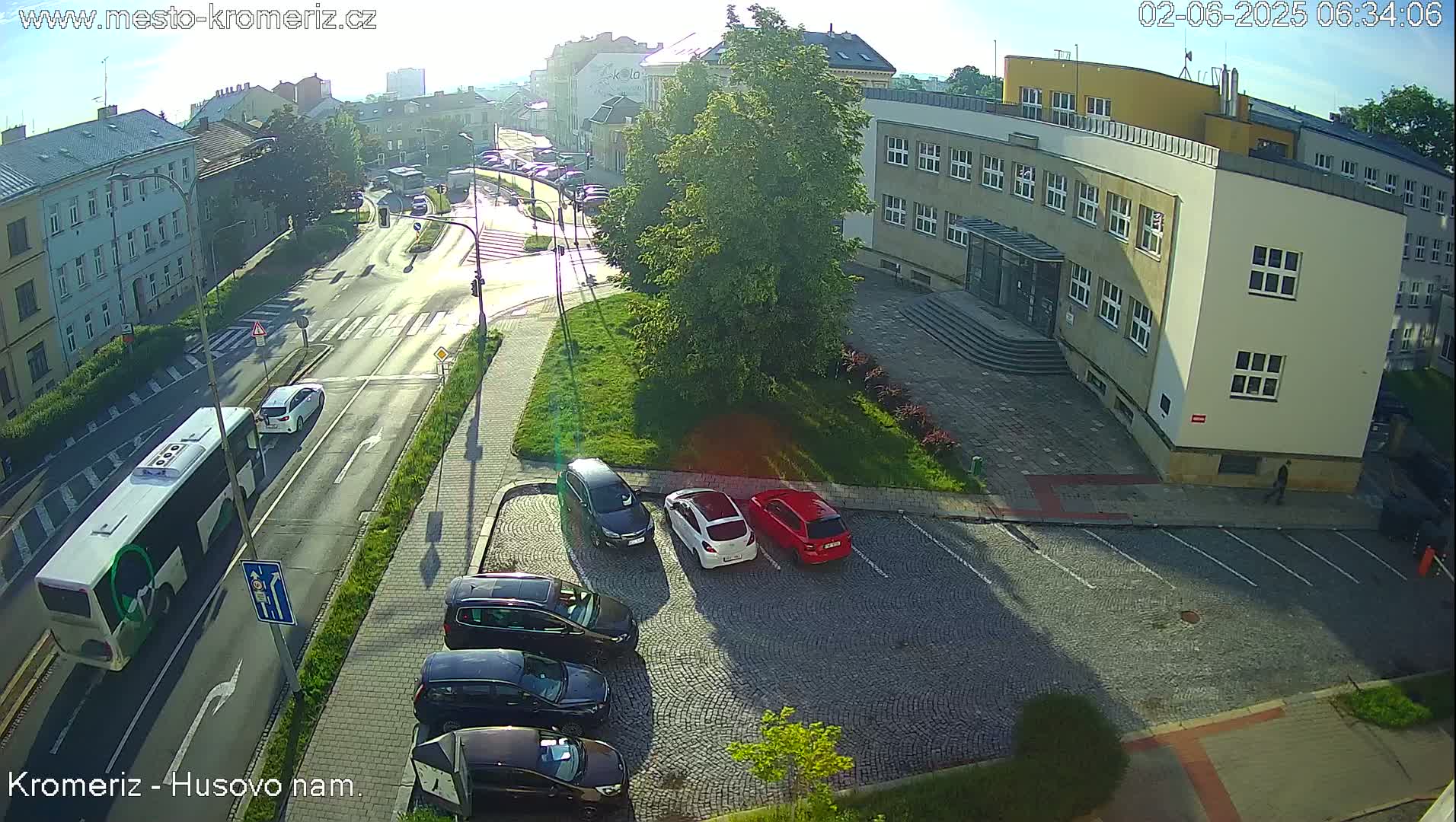 Kroměříž, Husovo & Kotojedska Náměstí  Square Intersection Live Cam - Kromeriz, Zlin, Czechia