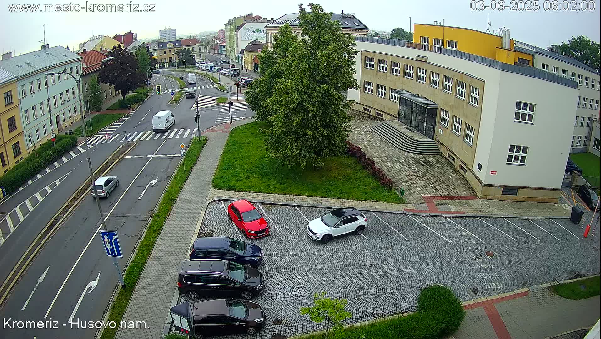 Kroměříž, Husovo & Kotojedska Náměstí  Square Intersection Live Cam - Kromeriz, Zlin, Czechia