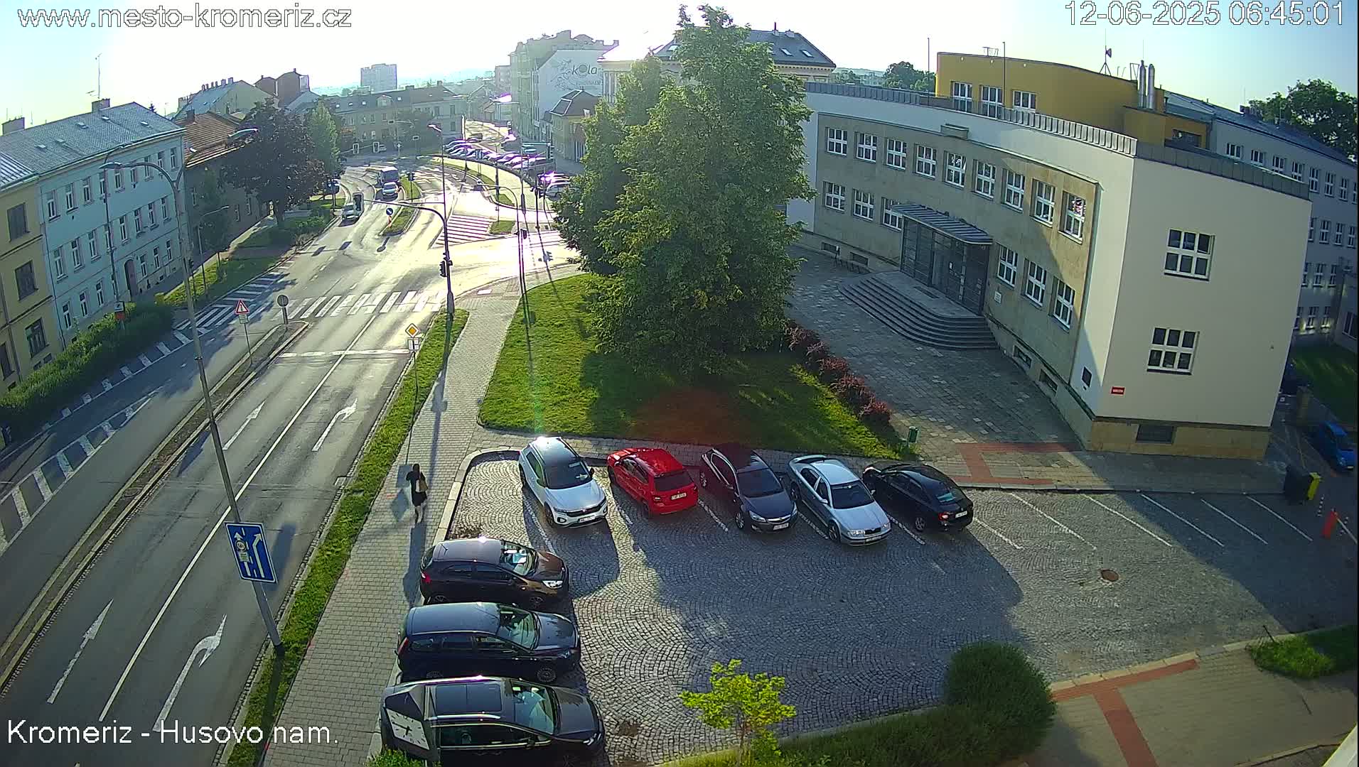 Kroměříž, Husovo & Kotojedska Náměstí  Square Intersection Live Cam - Kromeriz, Zlin, Czechia