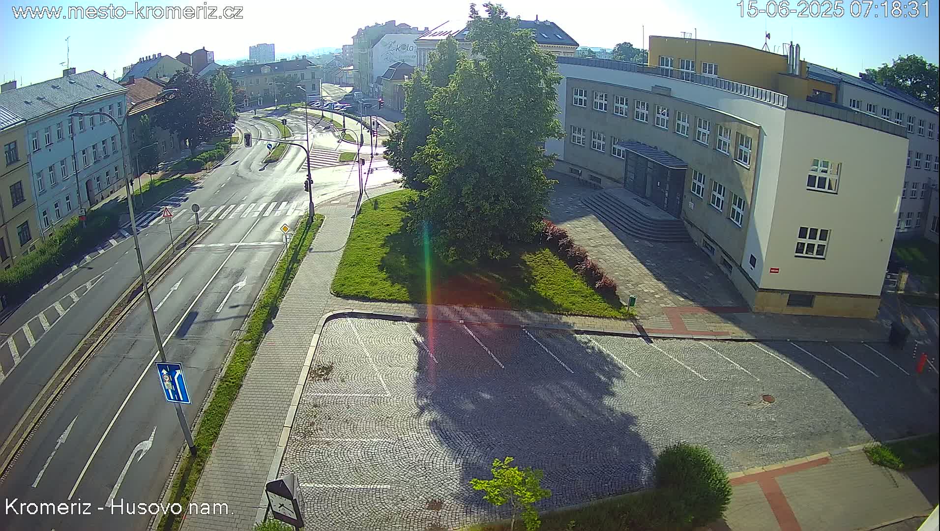 Kroměříž, Husovo & Kotojedska Náměstí  Square Intersection Live Cam - Kromeriz, Zlin, Czechia
