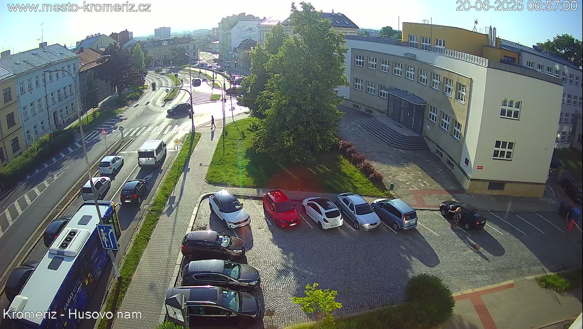 Kroměříž, Husovo & Kotojedska Náměstí  Square Intersection Live Cam - Kromeriz, Zlin, Czechia