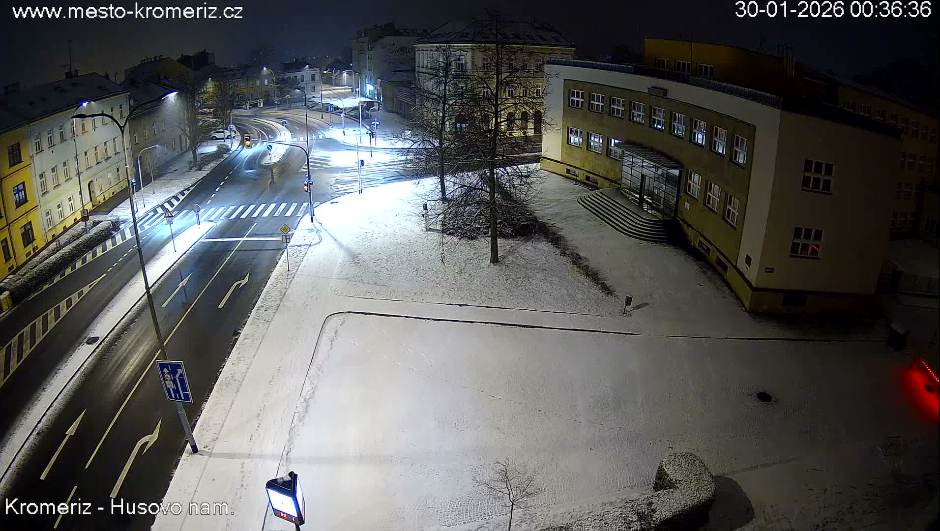 Kroměříž, Husovo & Kotojedska Náměstí  Square Intersection Live Cam - Kromeriz, Zlin, Czechia